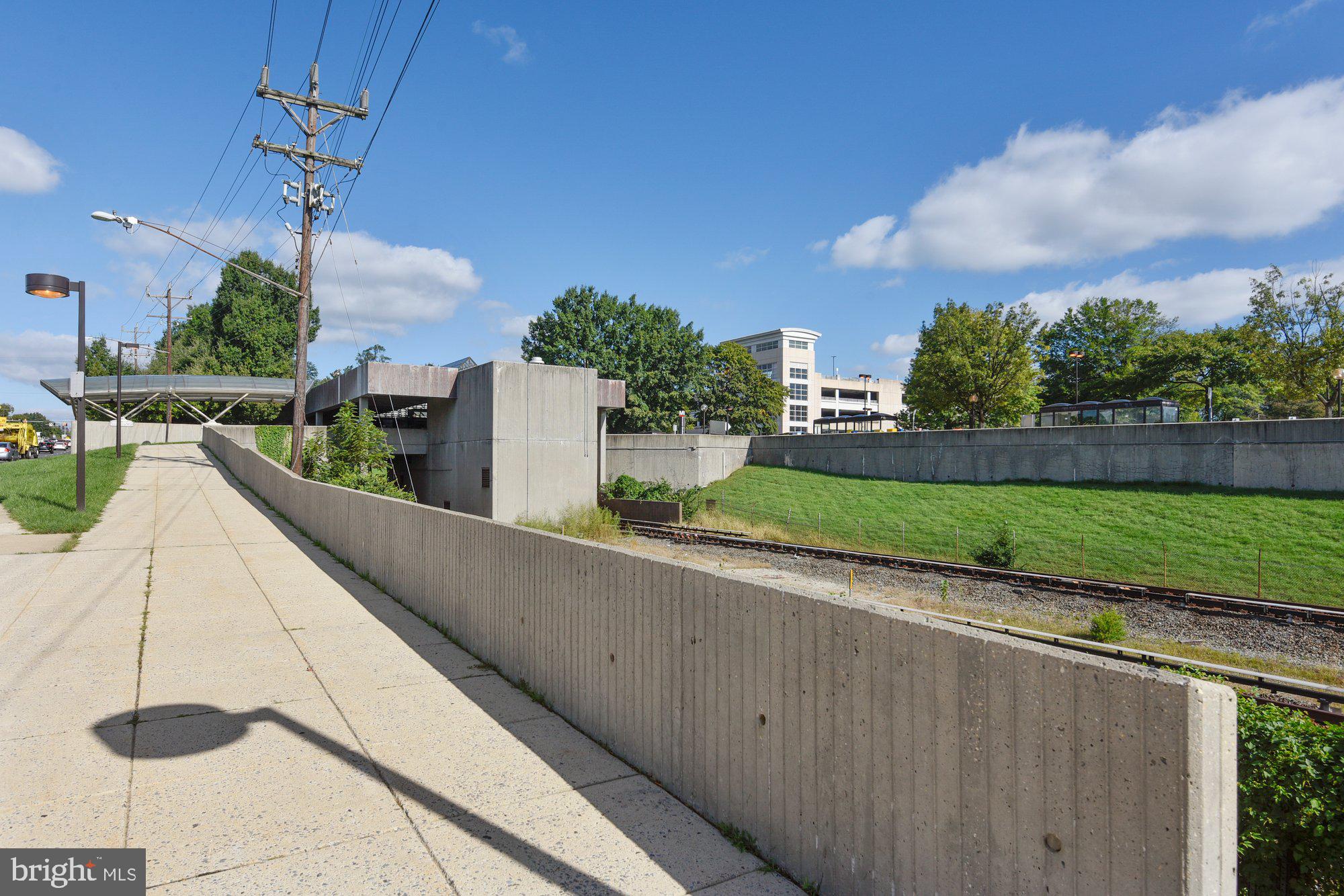 PARKWOOD - Residential