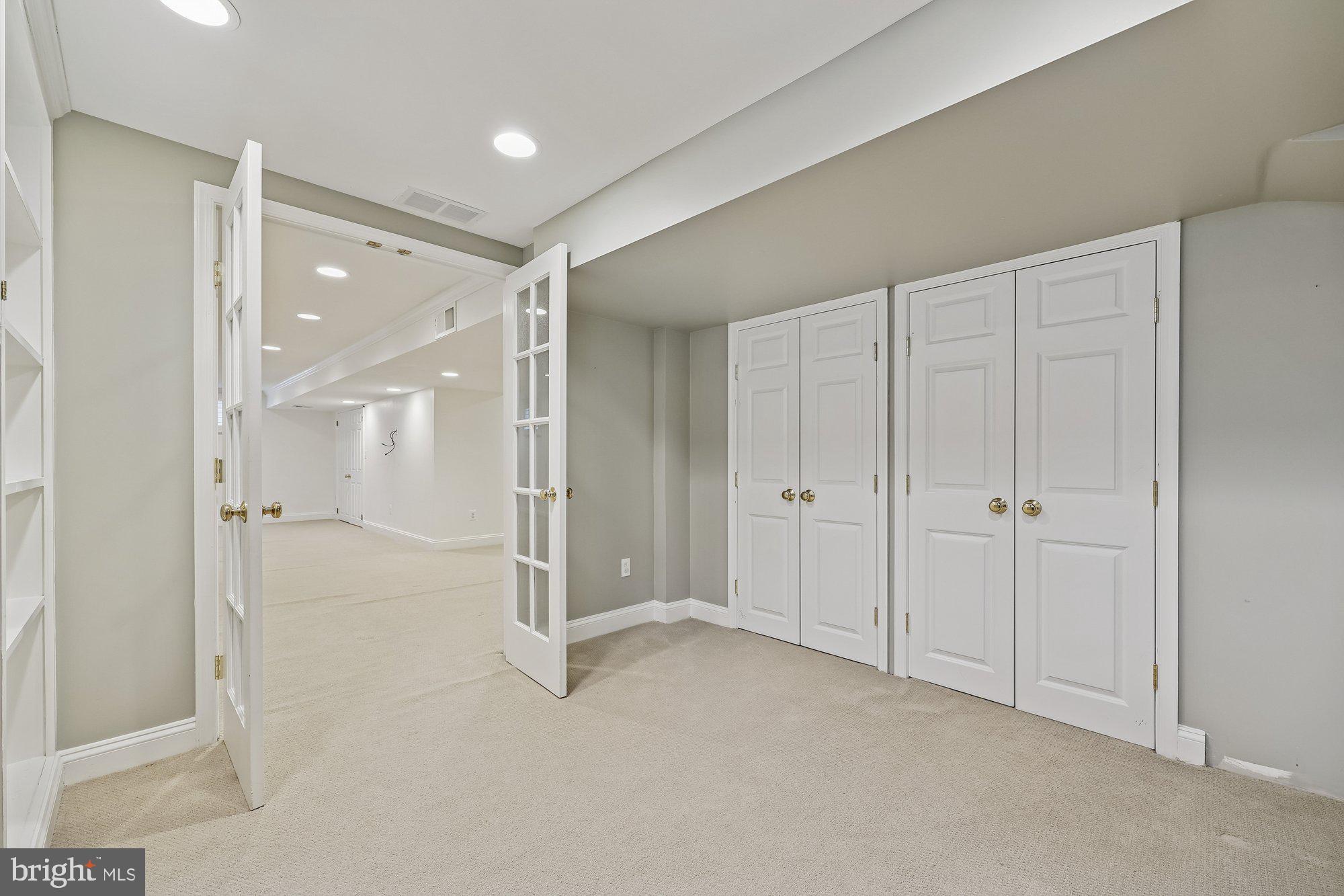 PARKWOOD - Residential