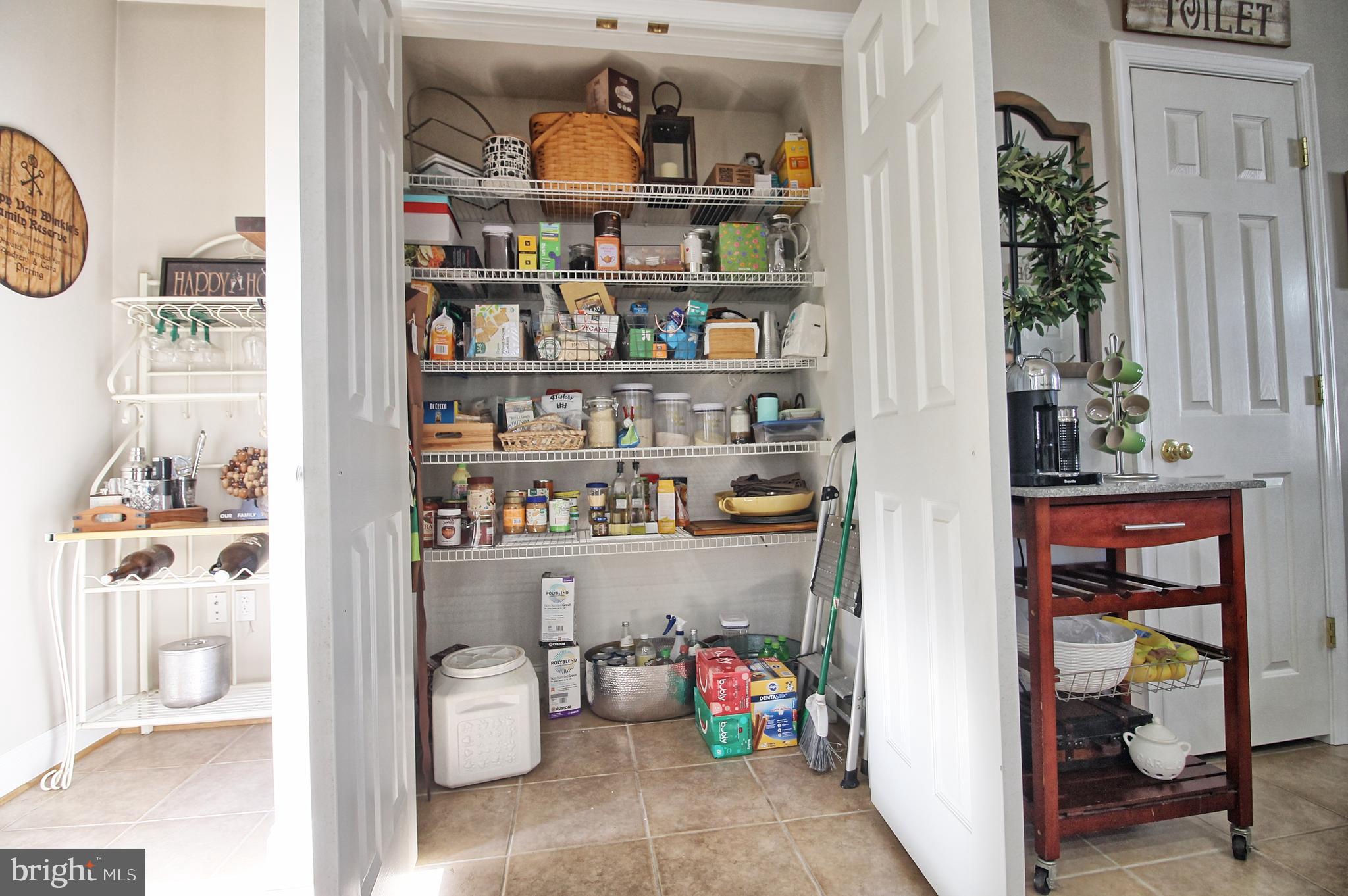 WOODLAND BEACH - Residential