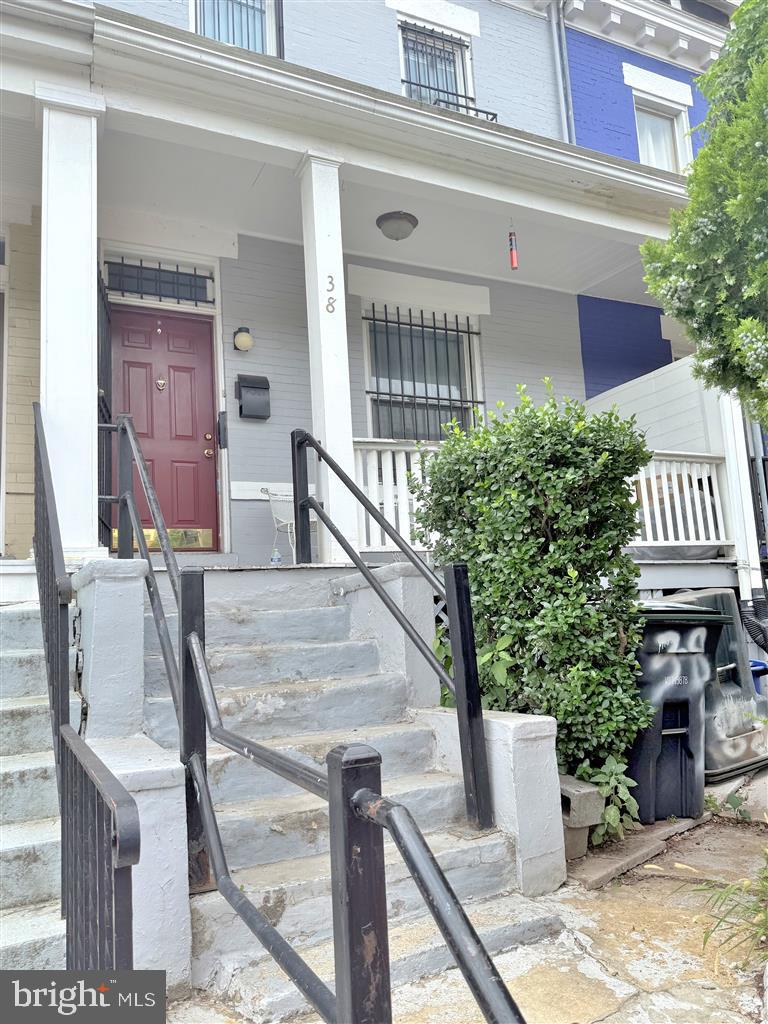 38 N STREET NW