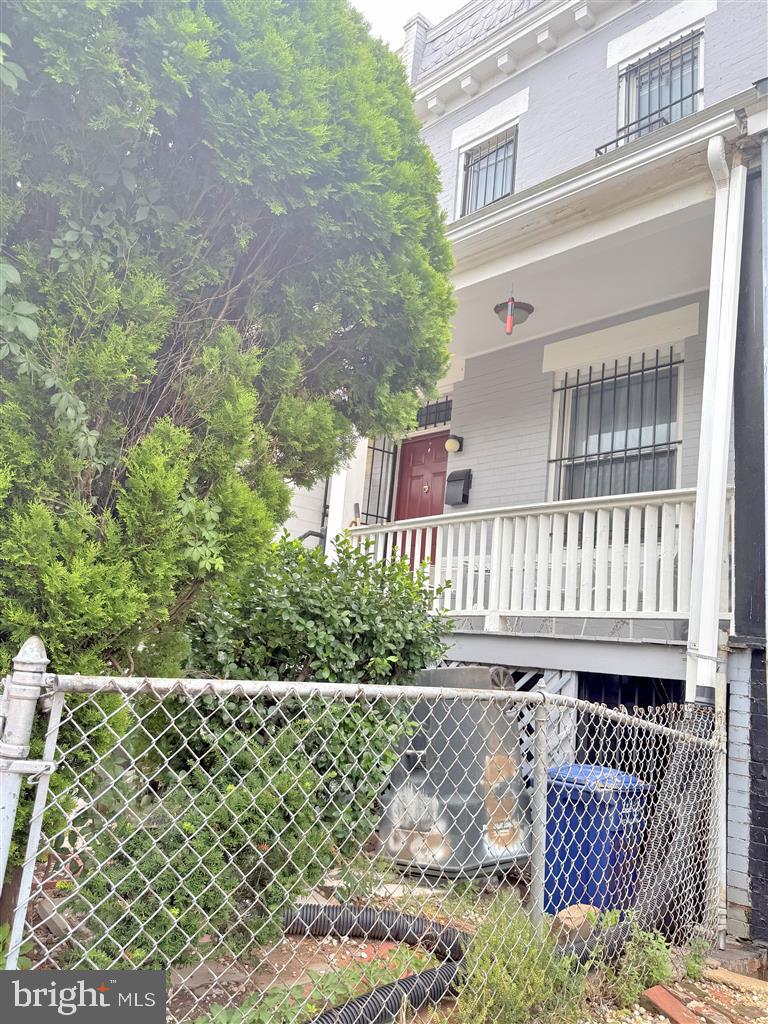38 N STREET NW