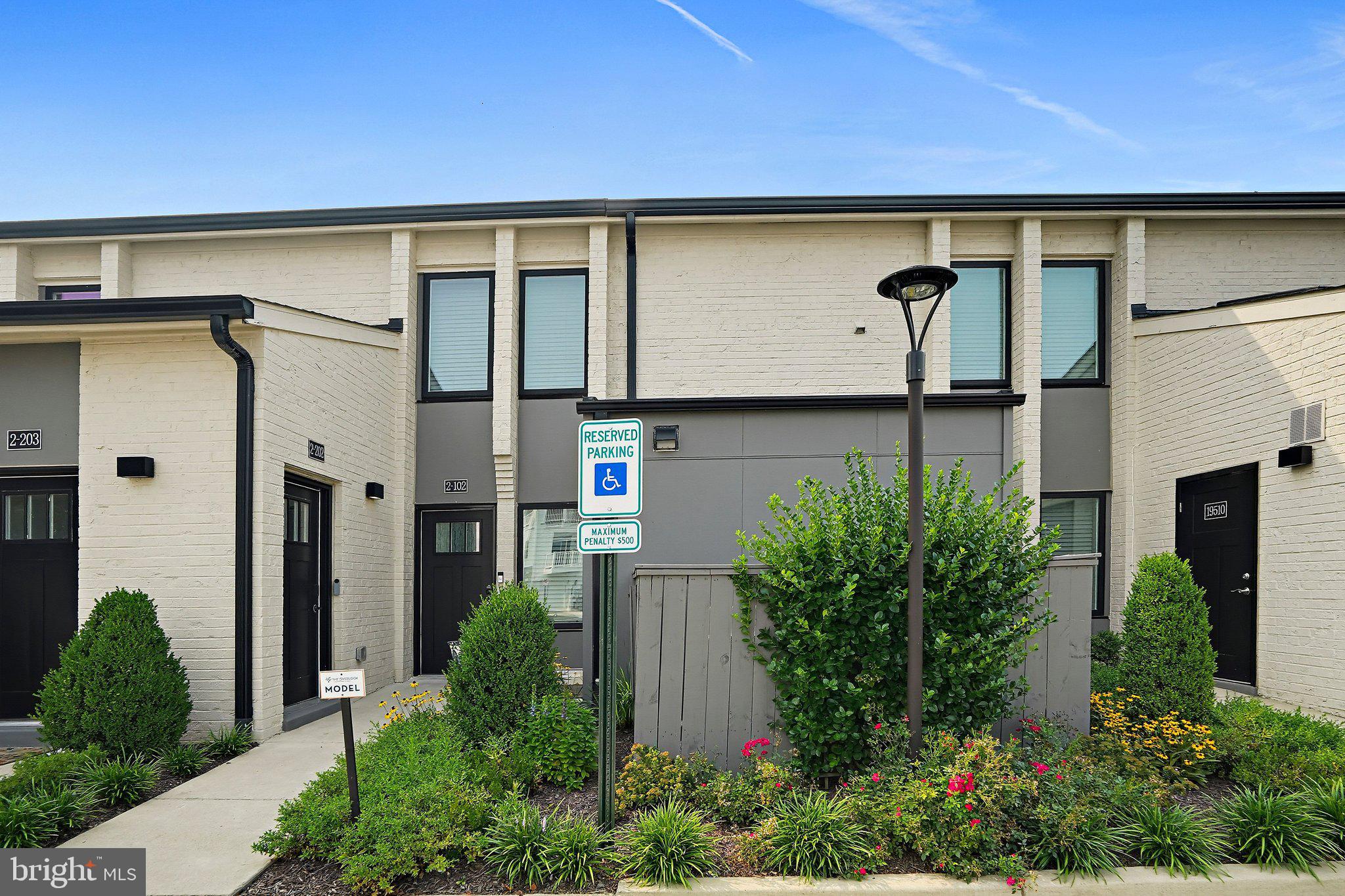 19510 VILLAGE WALK DRIVE 1-102