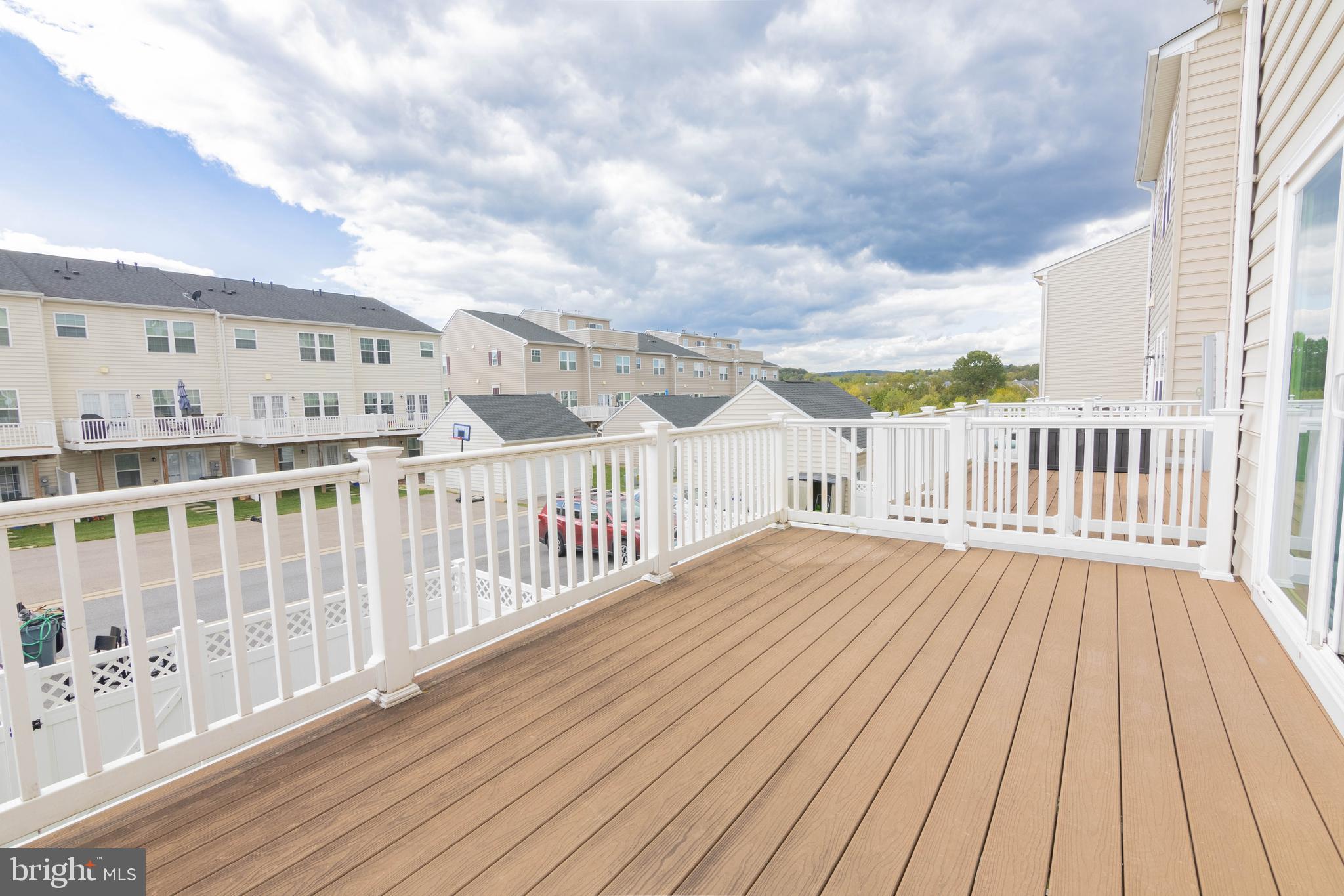 LINTON AT BALLENGER - Residential Lease