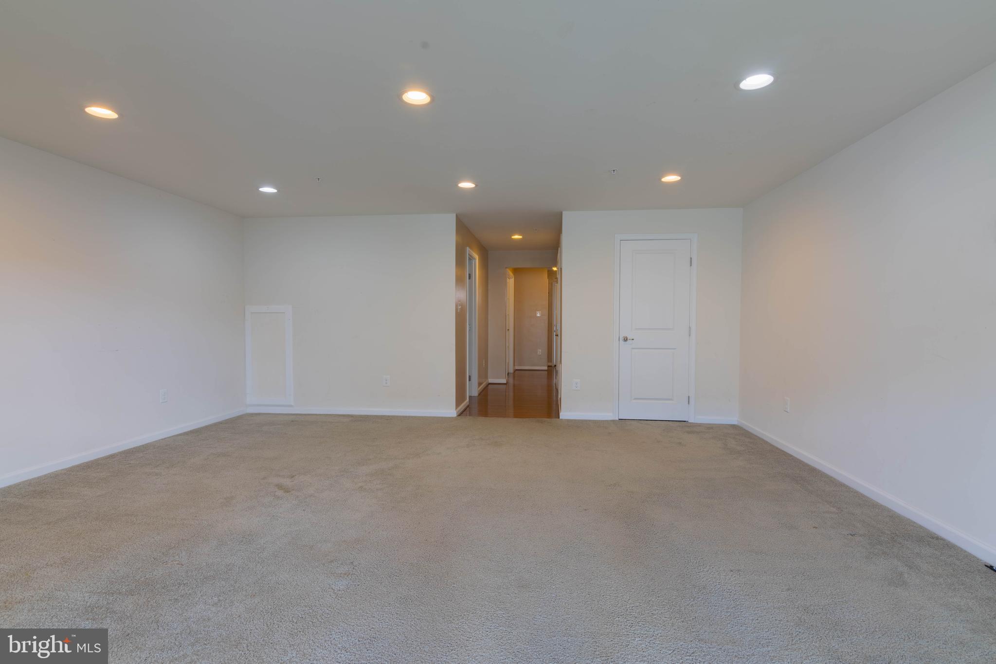 LINTON AT BALLENGER - Residential Lease