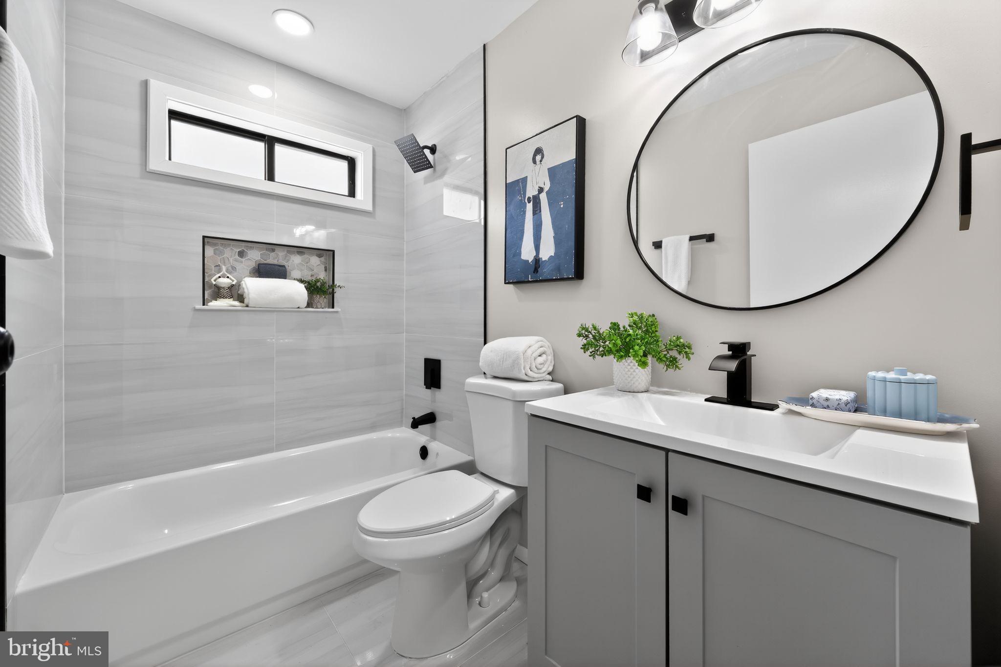 LEISURETOWNE - Residential