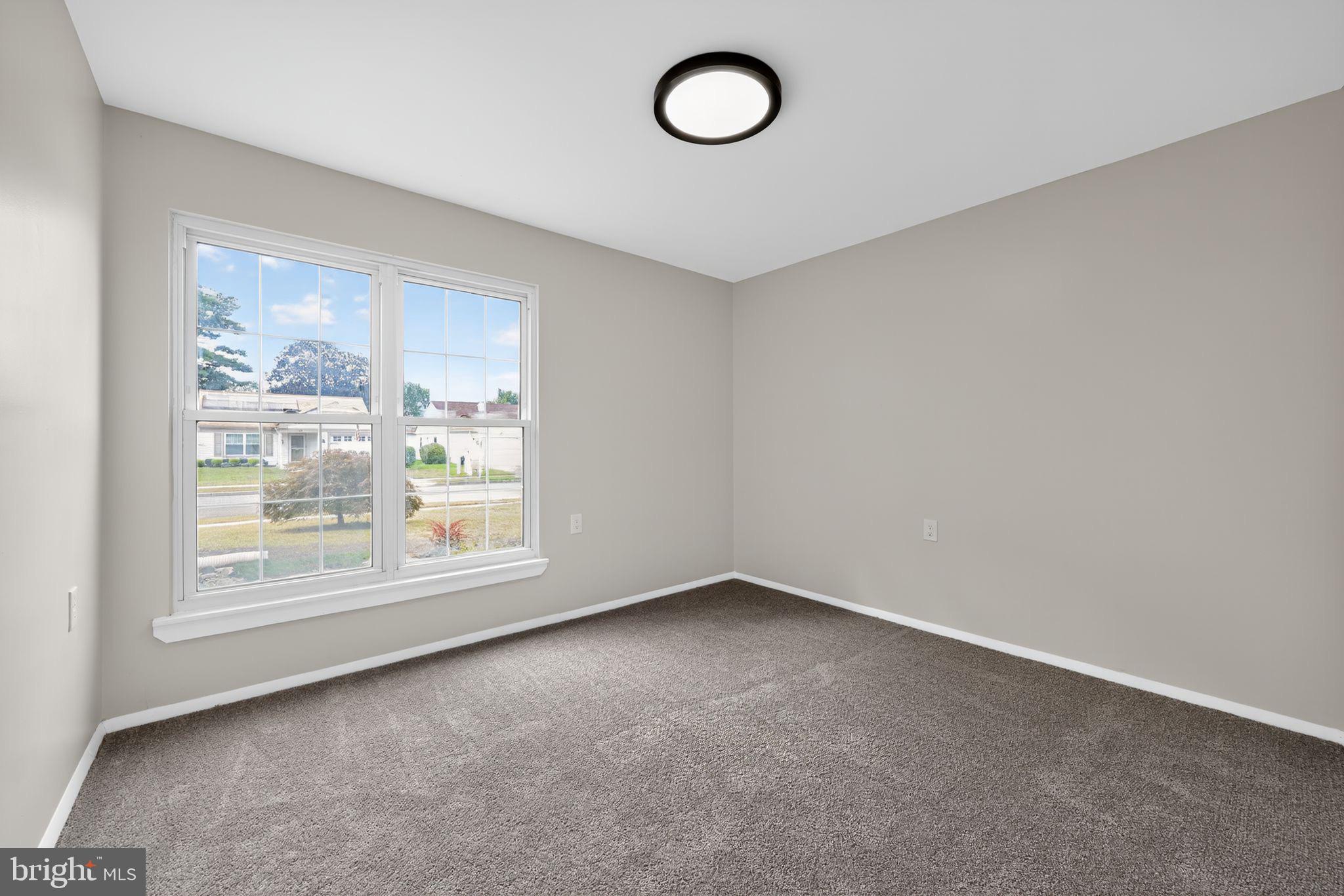 LEISURETOWNE - Residential