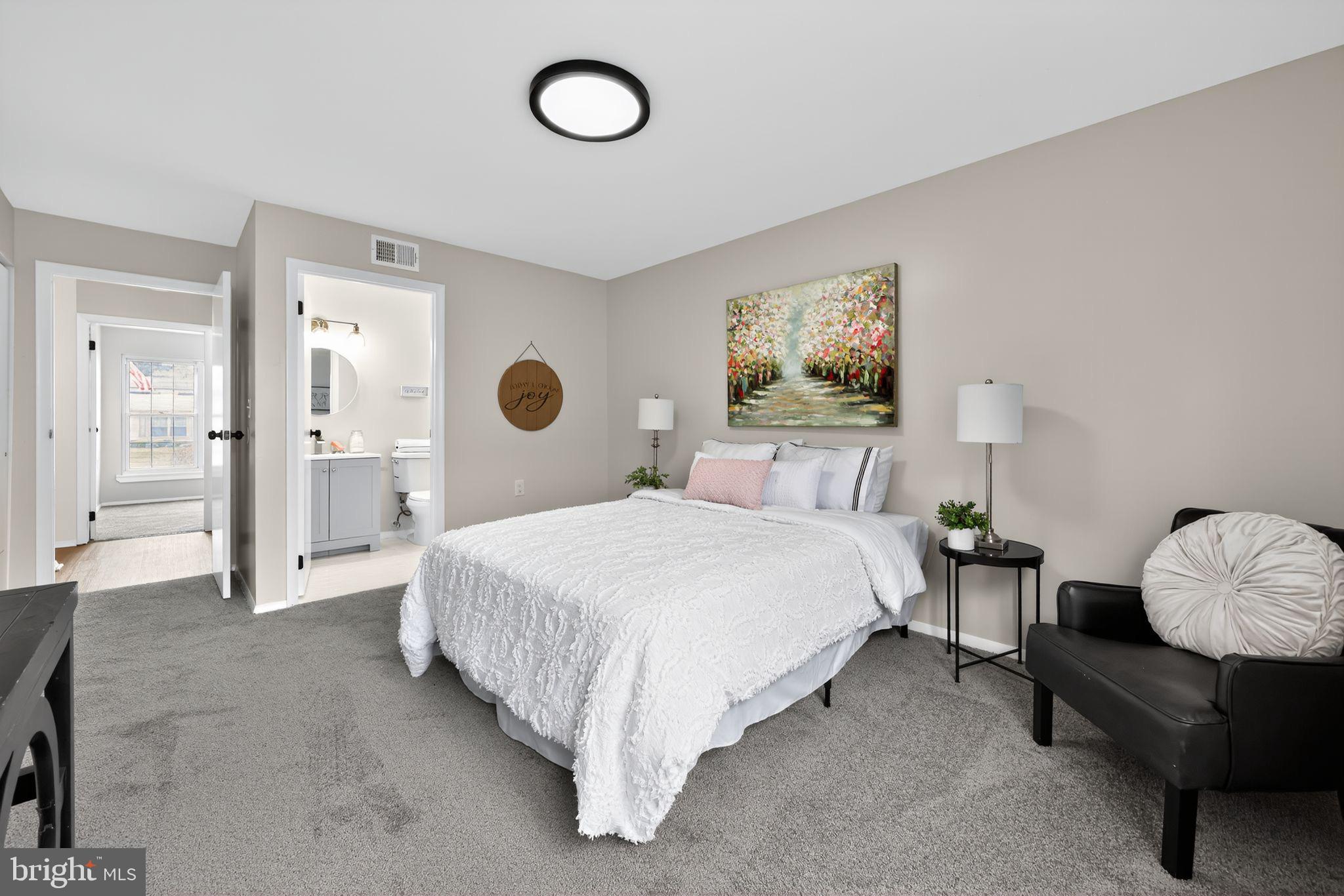 LEISURETOWNE - Residential