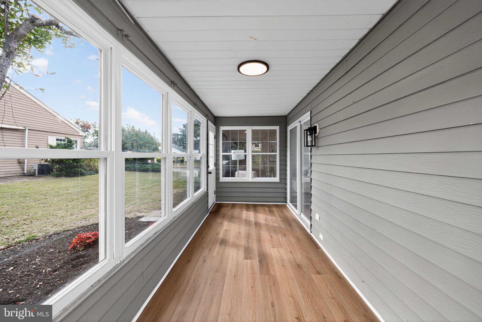 LEISURETOWNE - Residential