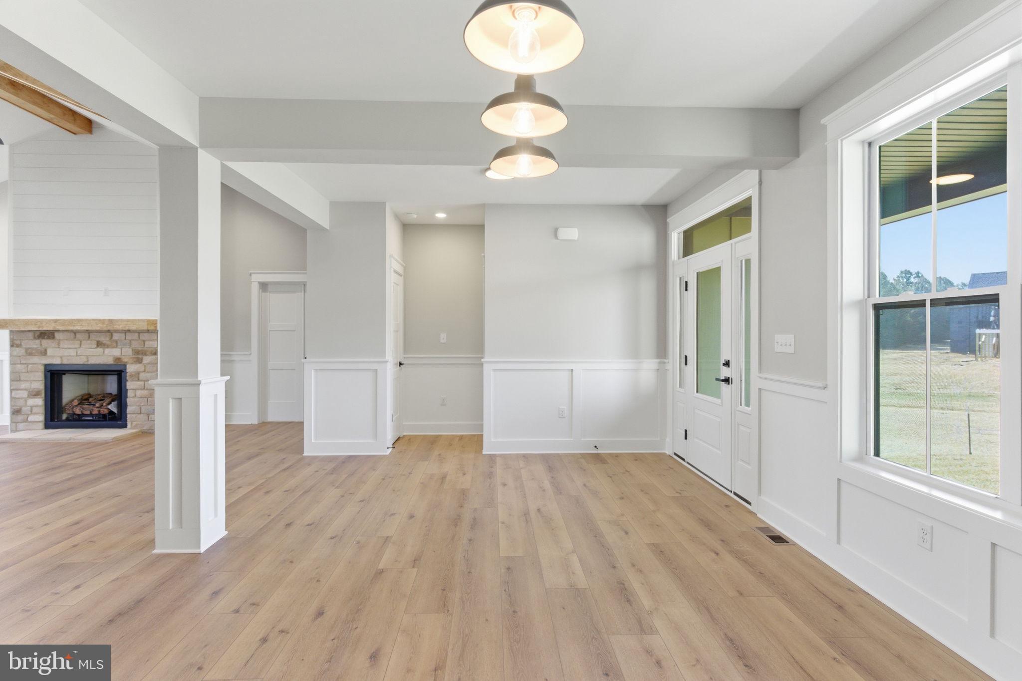 HALLMARK GLEN - Residential