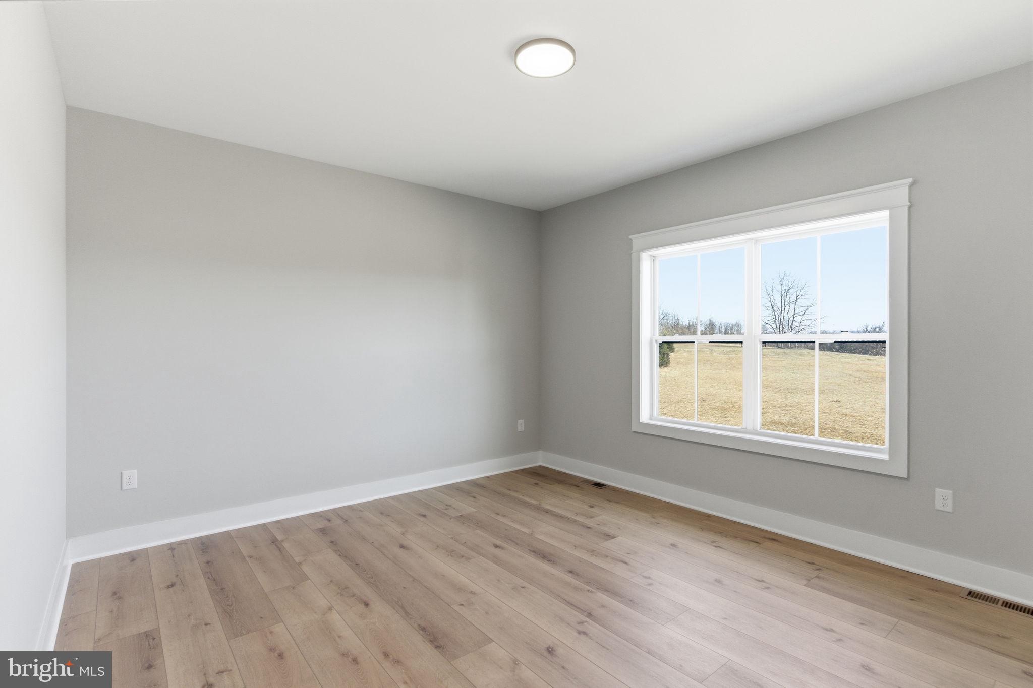 HALLMARK GLEN - Residential