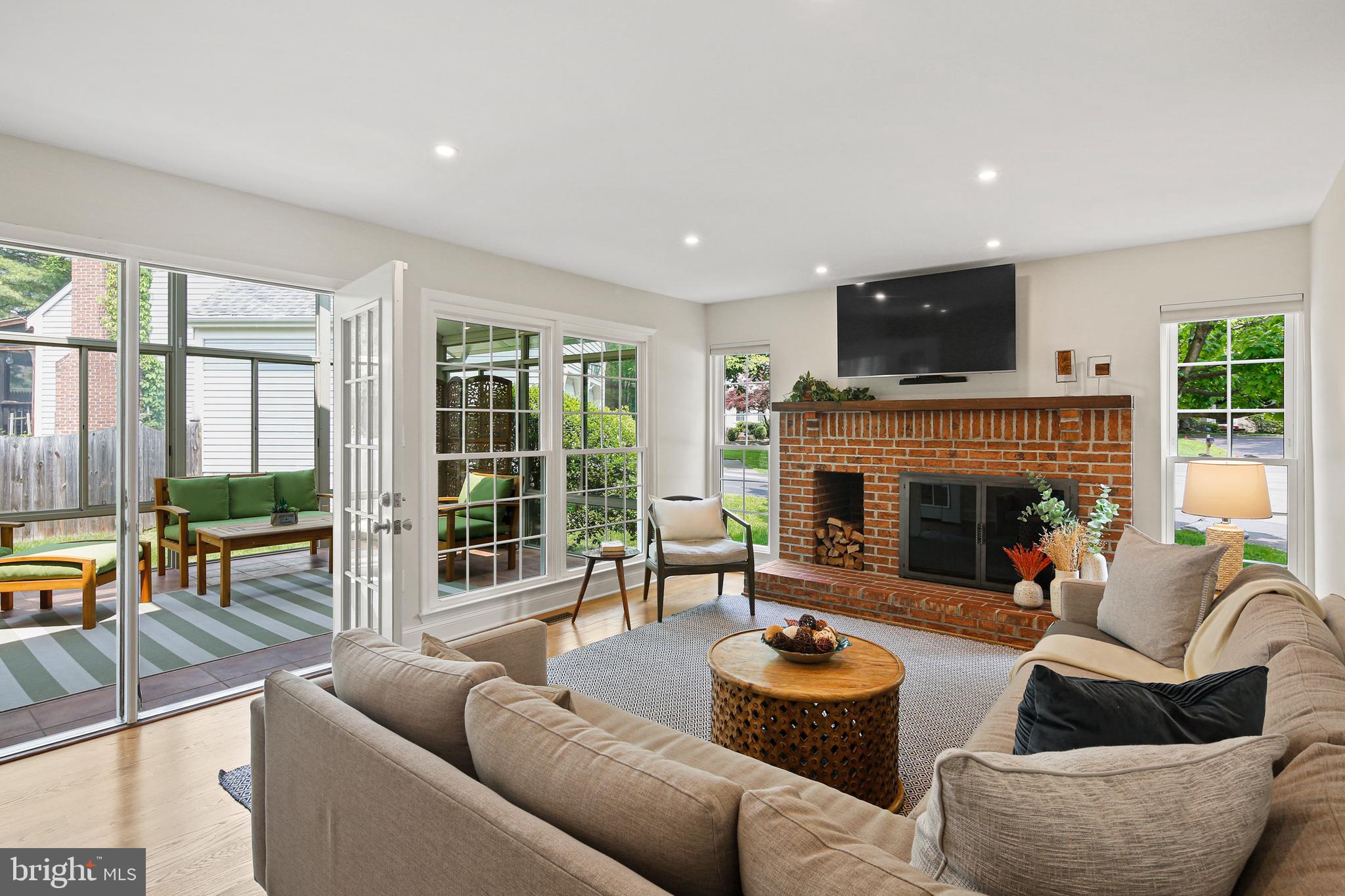 POTOMAC FARMS - Residential