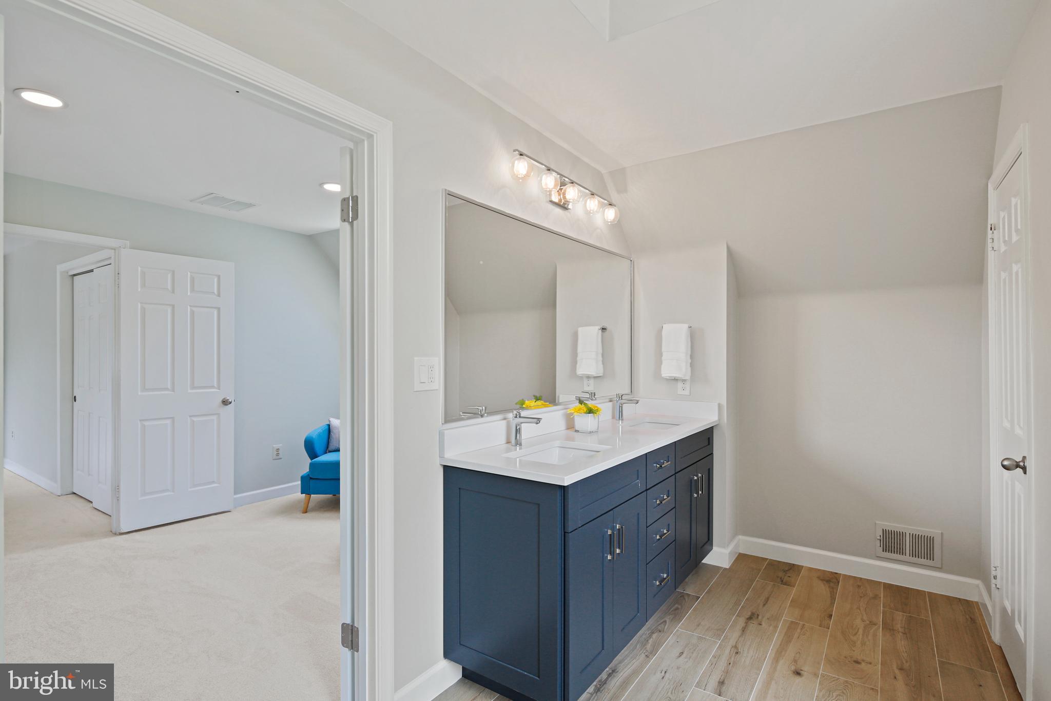 POTOMAC FARMS - Residential