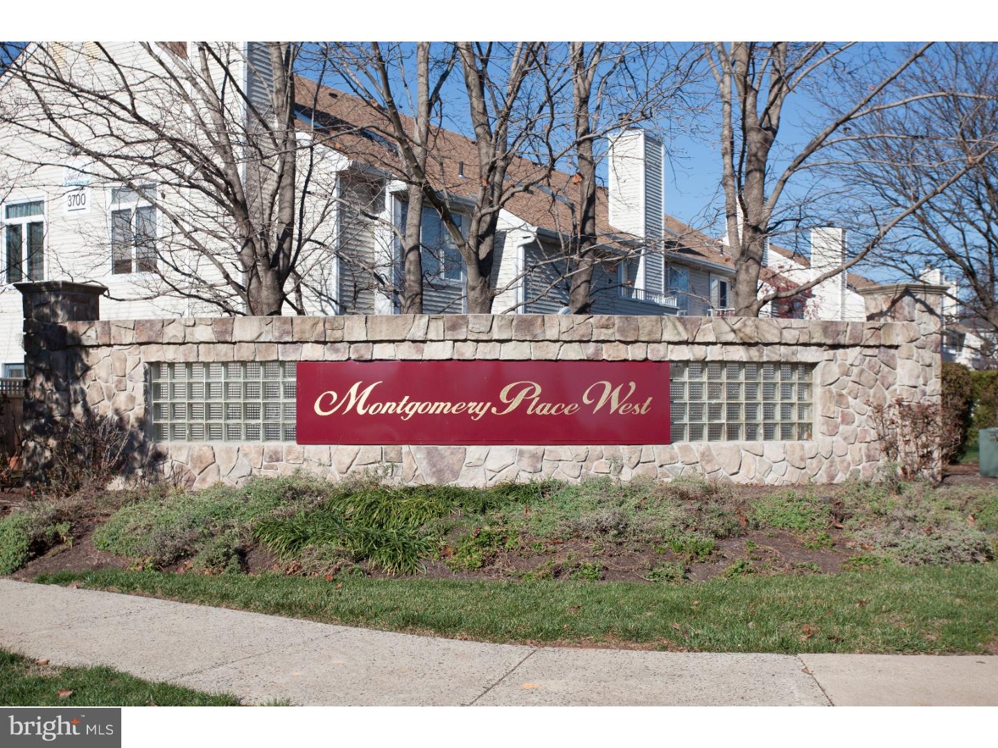 MONTGOMERY PLACE - Residential