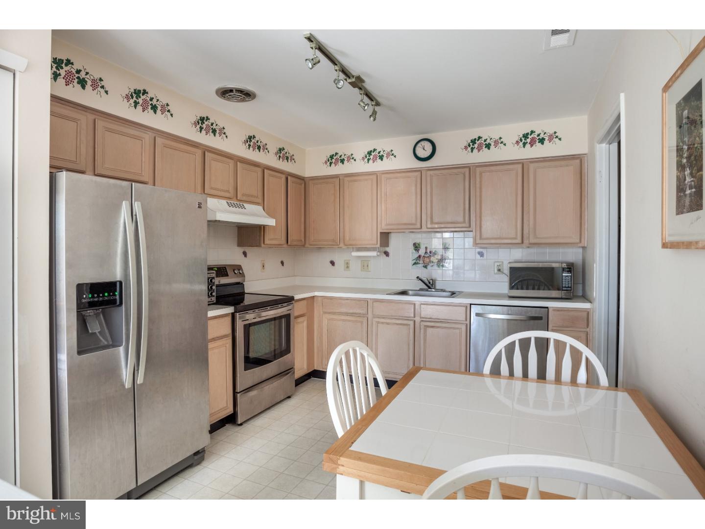 MONTGOMERY PLACE - Residential