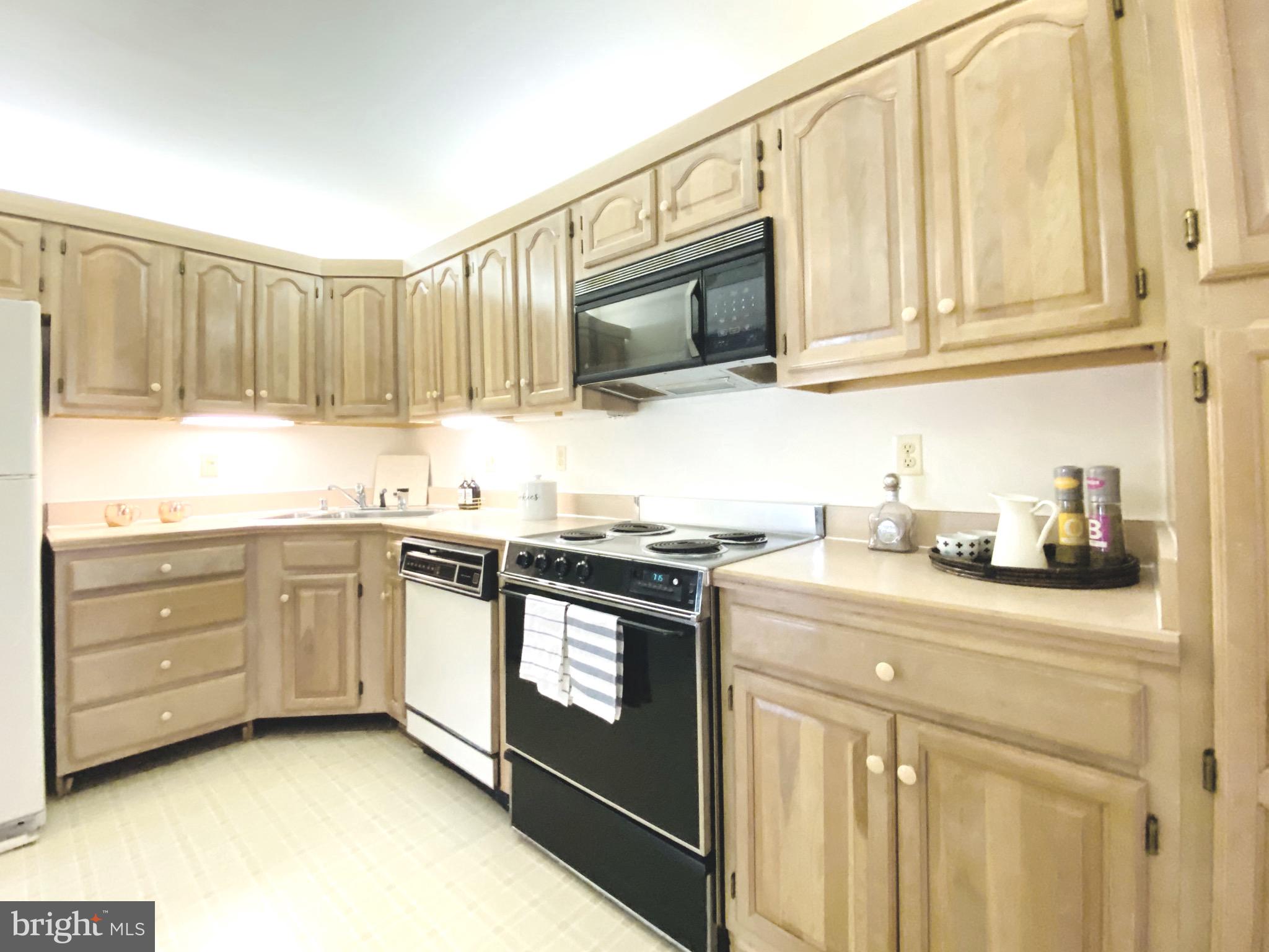 LUTHERVILLE - Residential