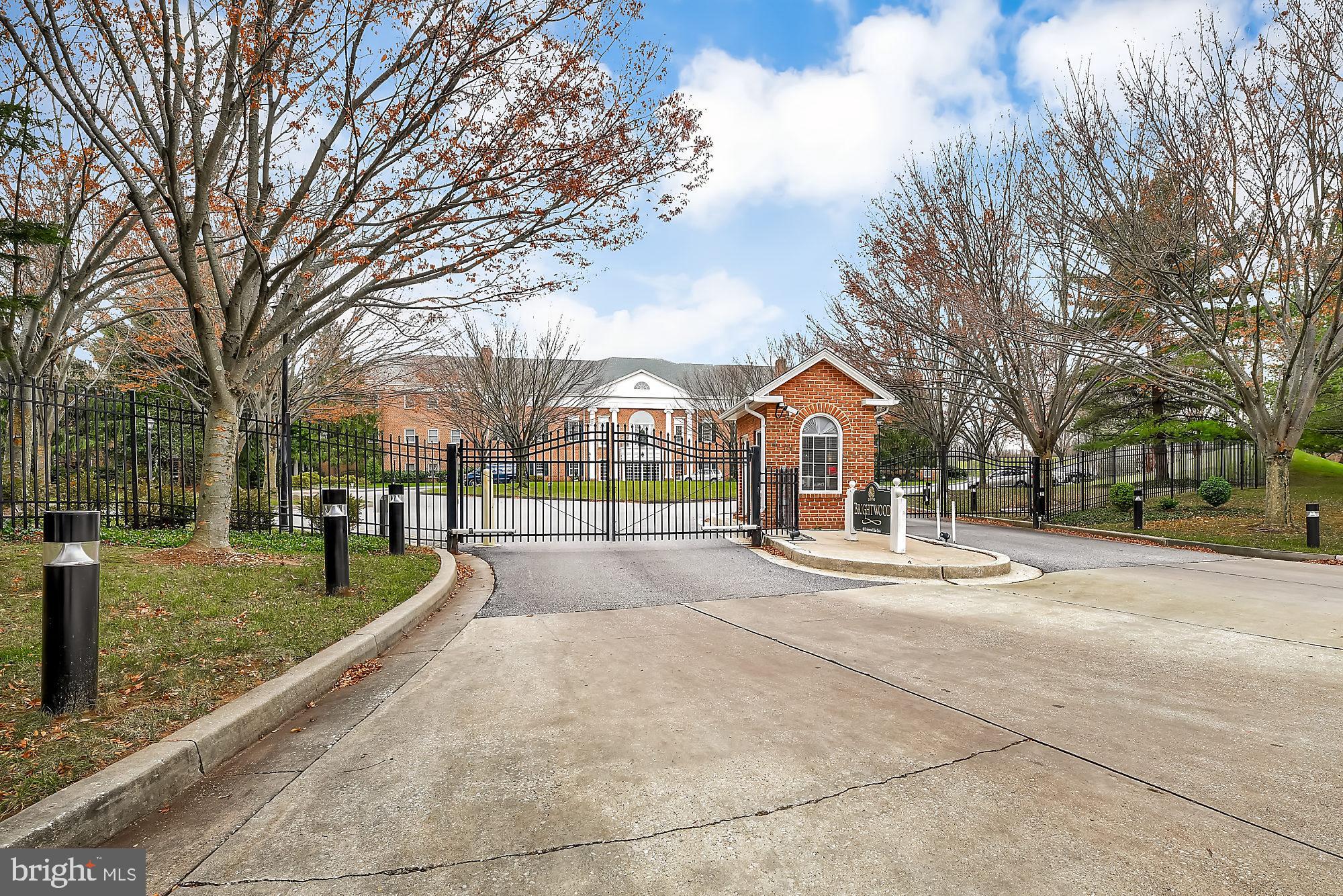 LUTHERVILLE - Residential