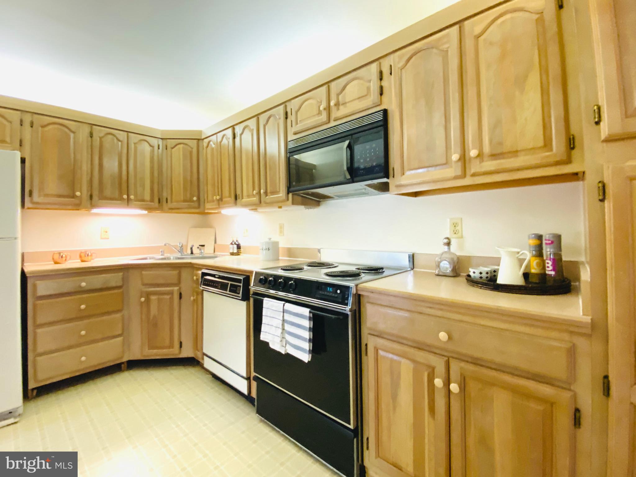 LUTHERVILLE - Residential