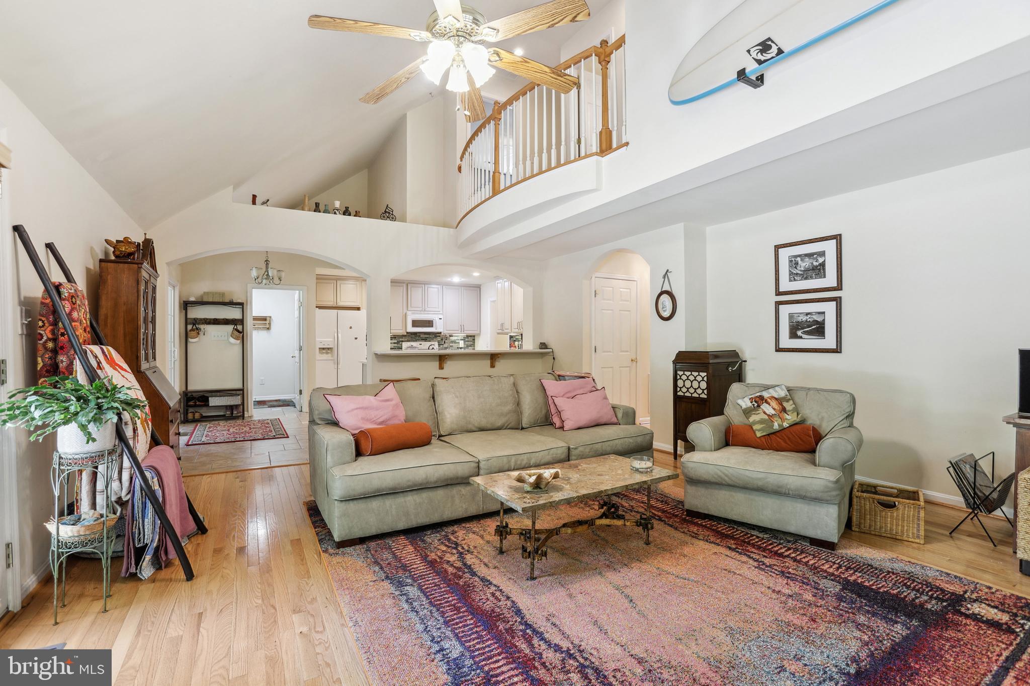 PRESIDENTIAL LAKES - Residential