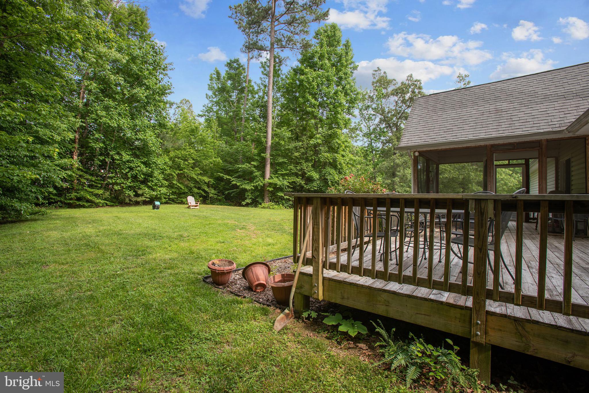 PRESIDENTIAL LAKES - Residential