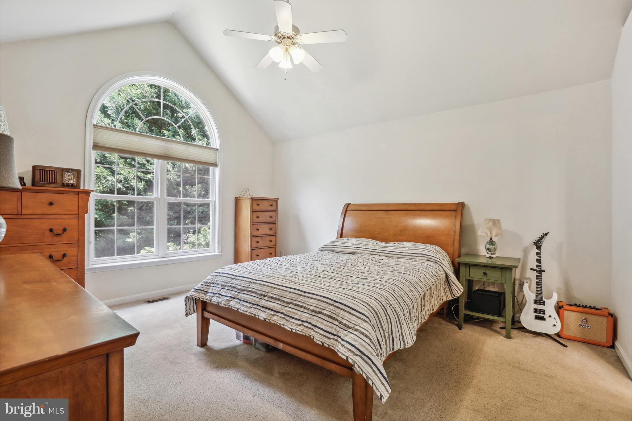 PRESIDENTIAL LAKES - Residential