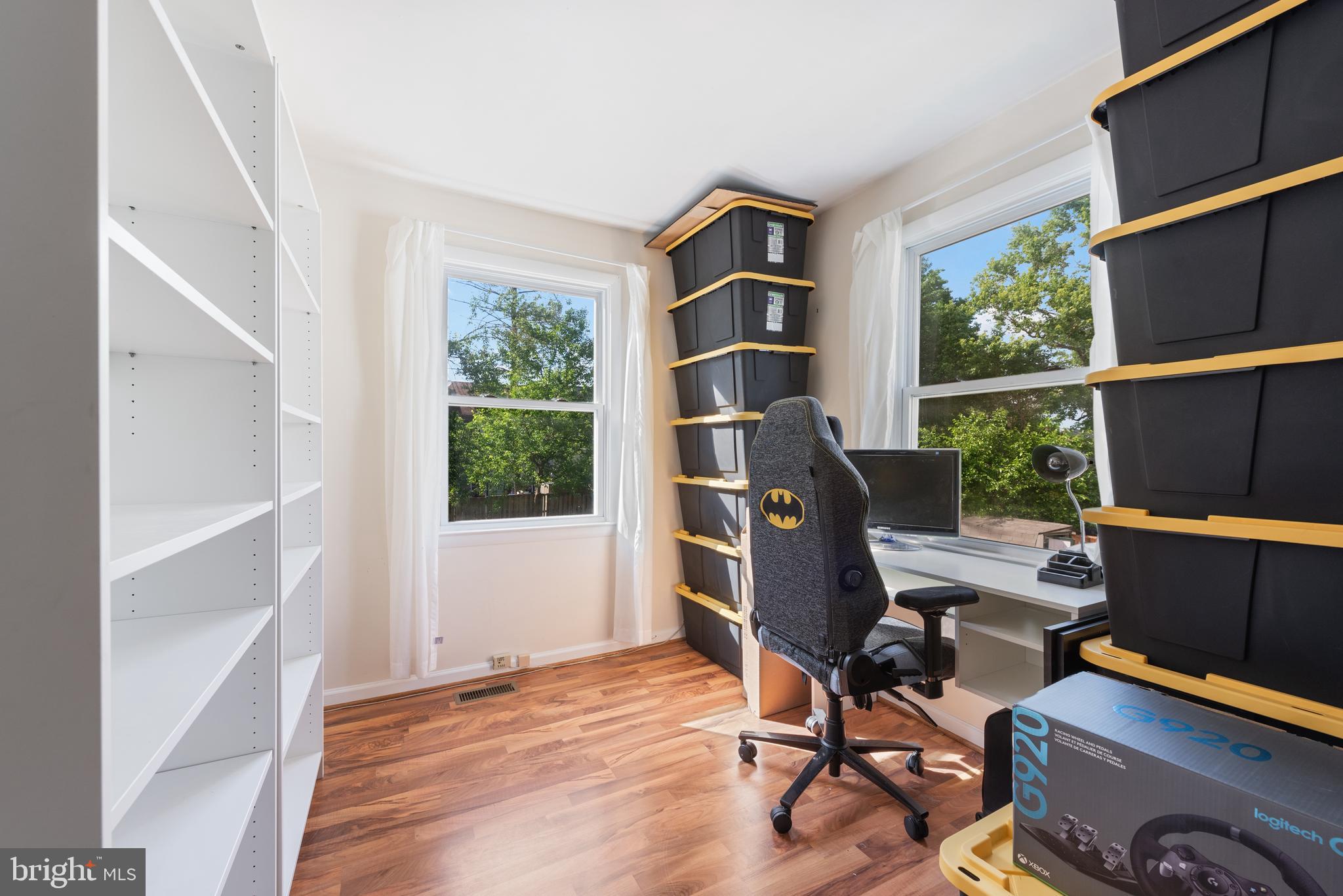 BRISTOE STATION - Residential