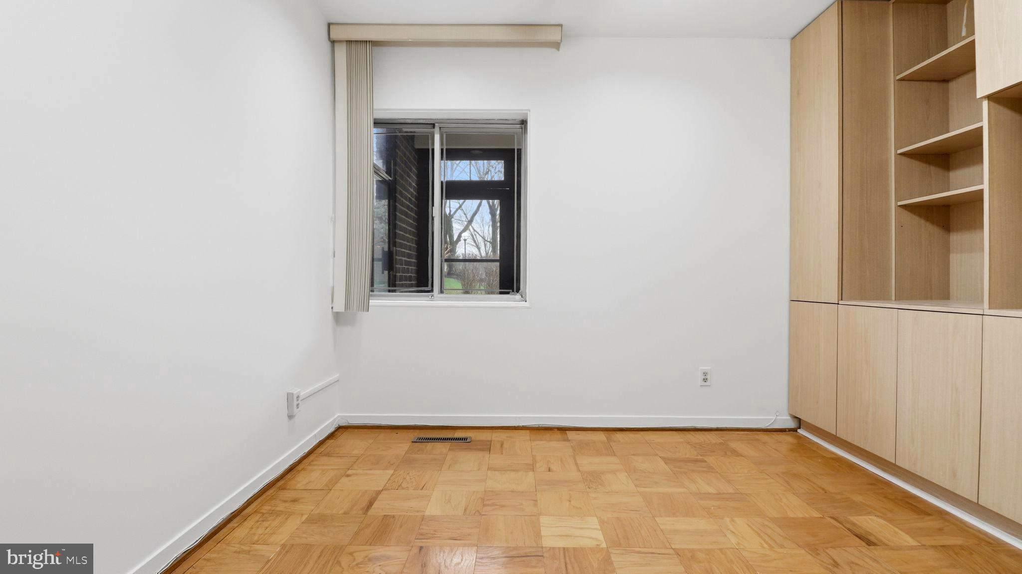 STEVENSON VILLAGE CONDO - Residential