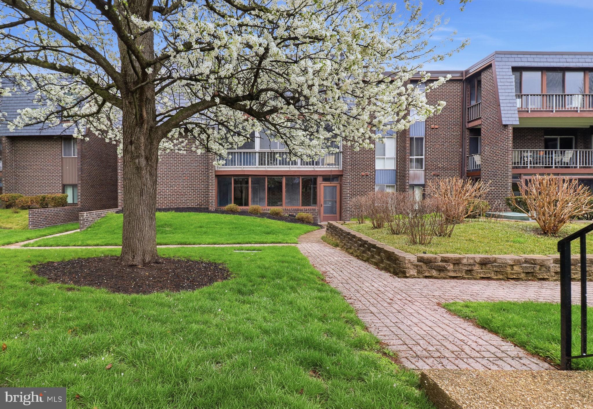 STEVENSON VILLAGE CONDO - Residential