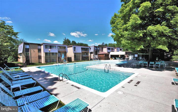 STEVENSON VILLAGE CONDO - Residential