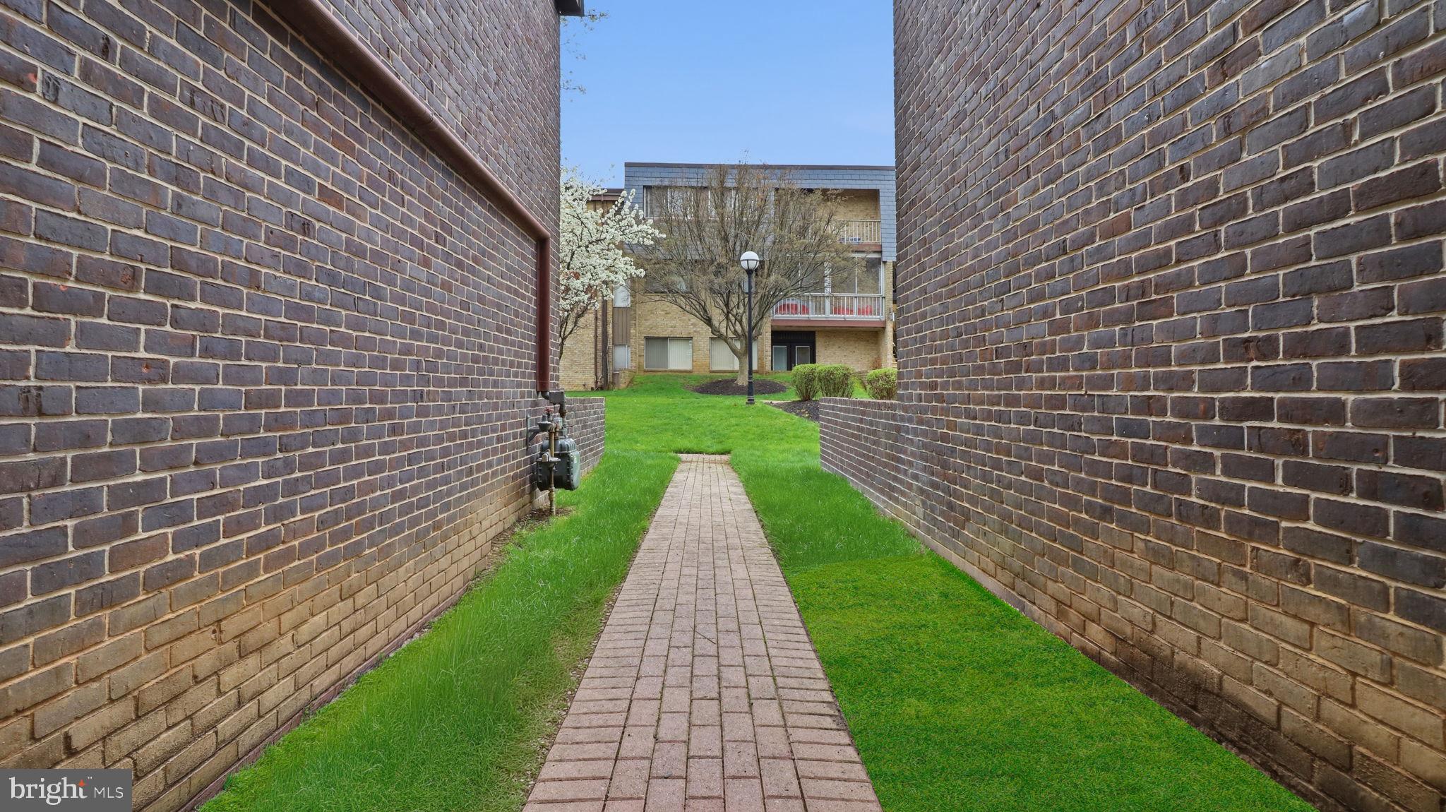 STEVENSON VILLAGE CONDO - Residential