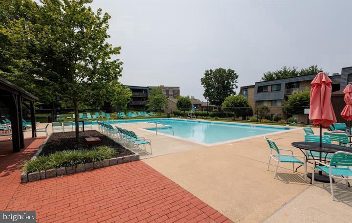 STEVENSON VILLAGE CONDO - Residential