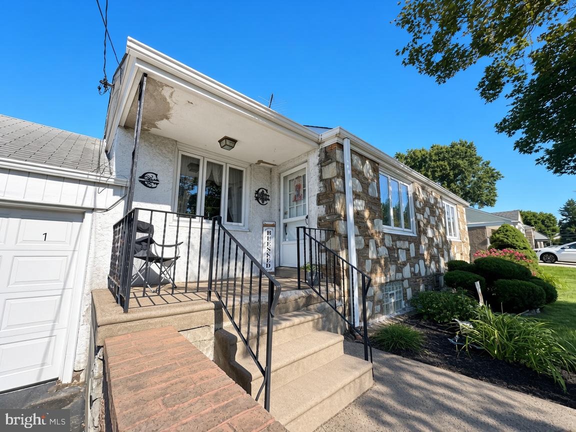 1111 WELSH ROAD