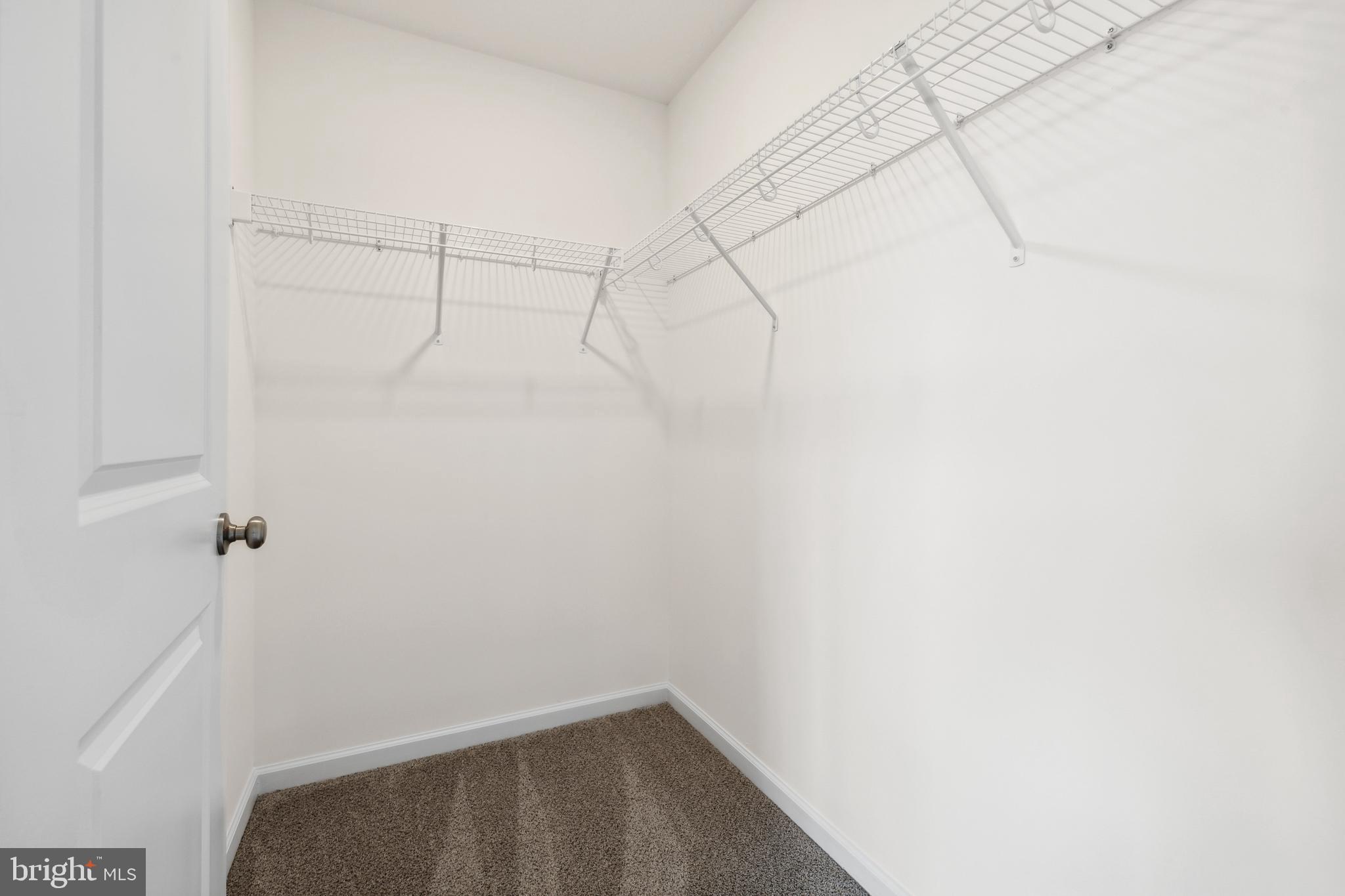 KINGS COURT AT BROWNSTONE - Residential