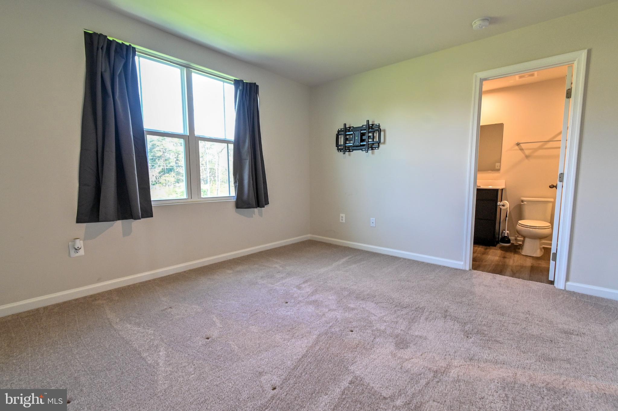 SOUTH BROOK - Residential Lease