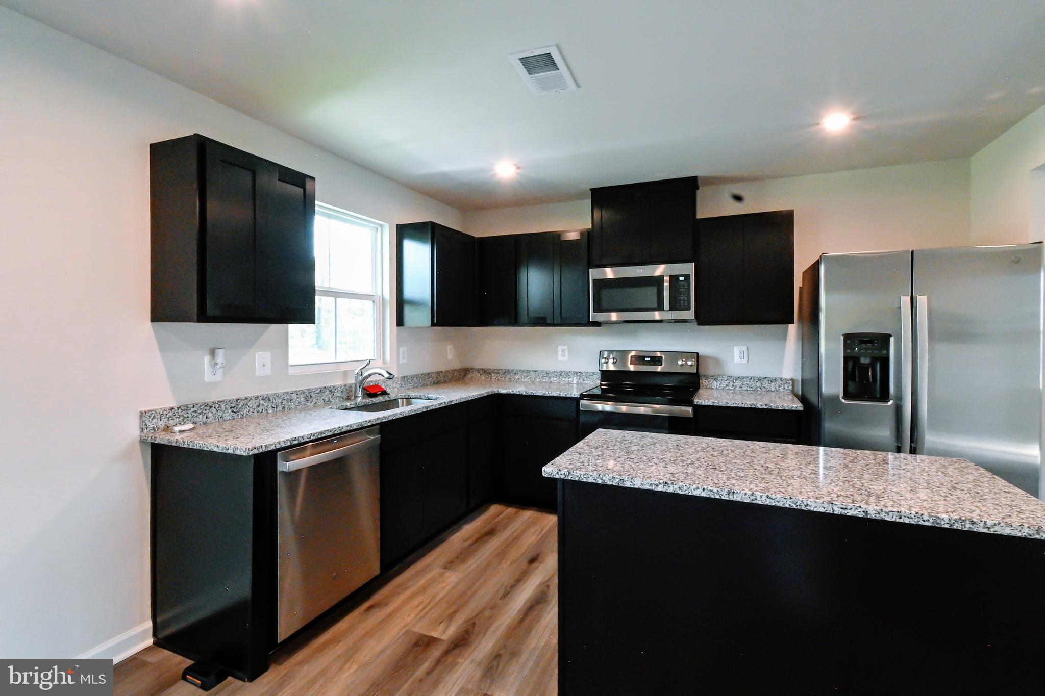 SOUTH BROOK - Residential Lease