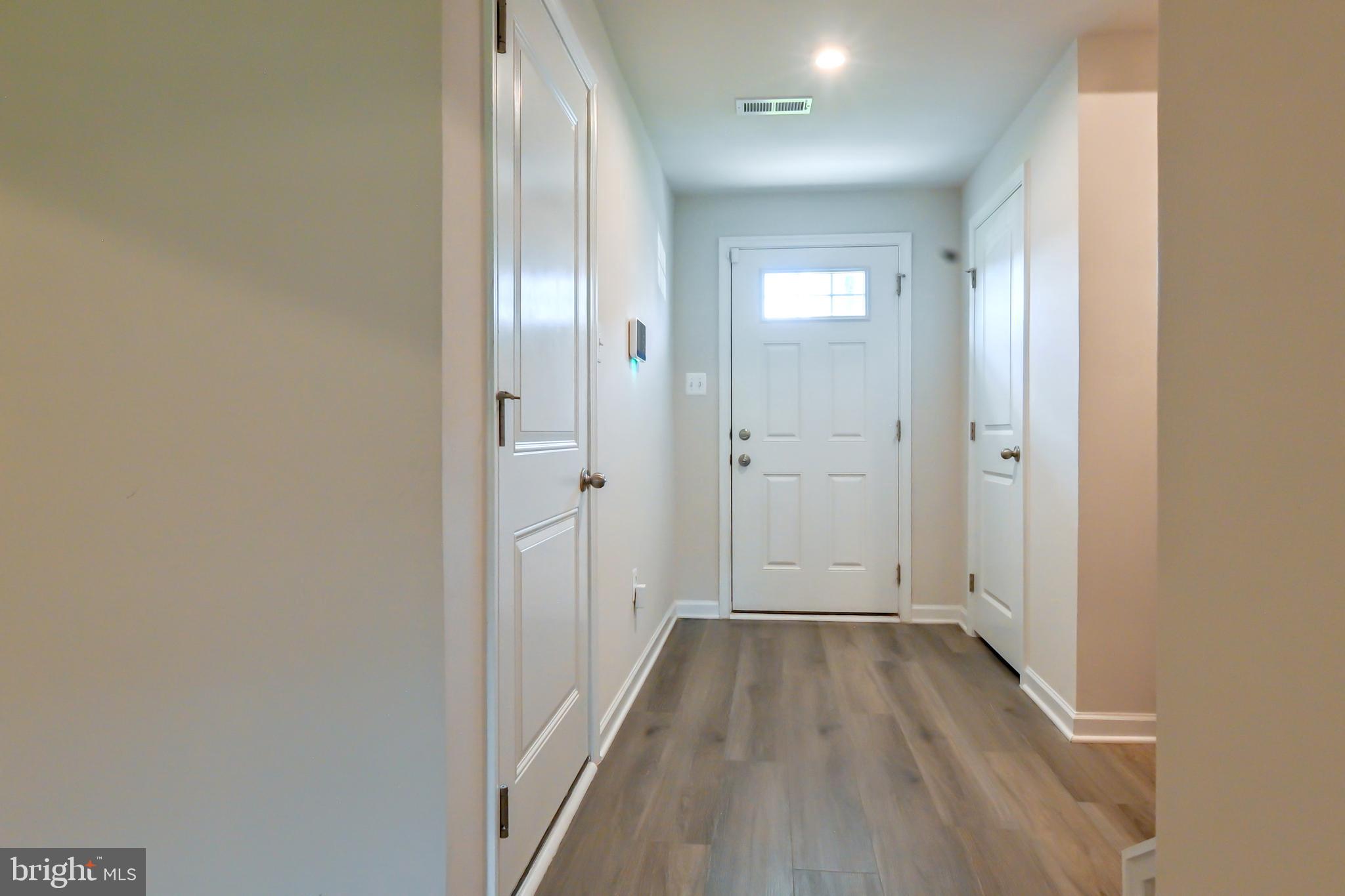 SOUTH BROOK - Residential Lease