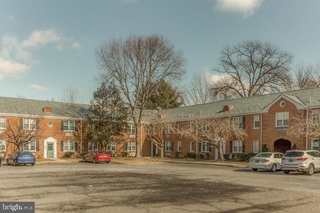AUBURN VILLAGE - Residential Lease