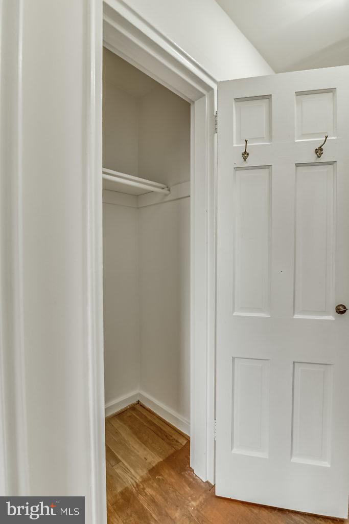 AUBURN VILLAGE - Residential Lease