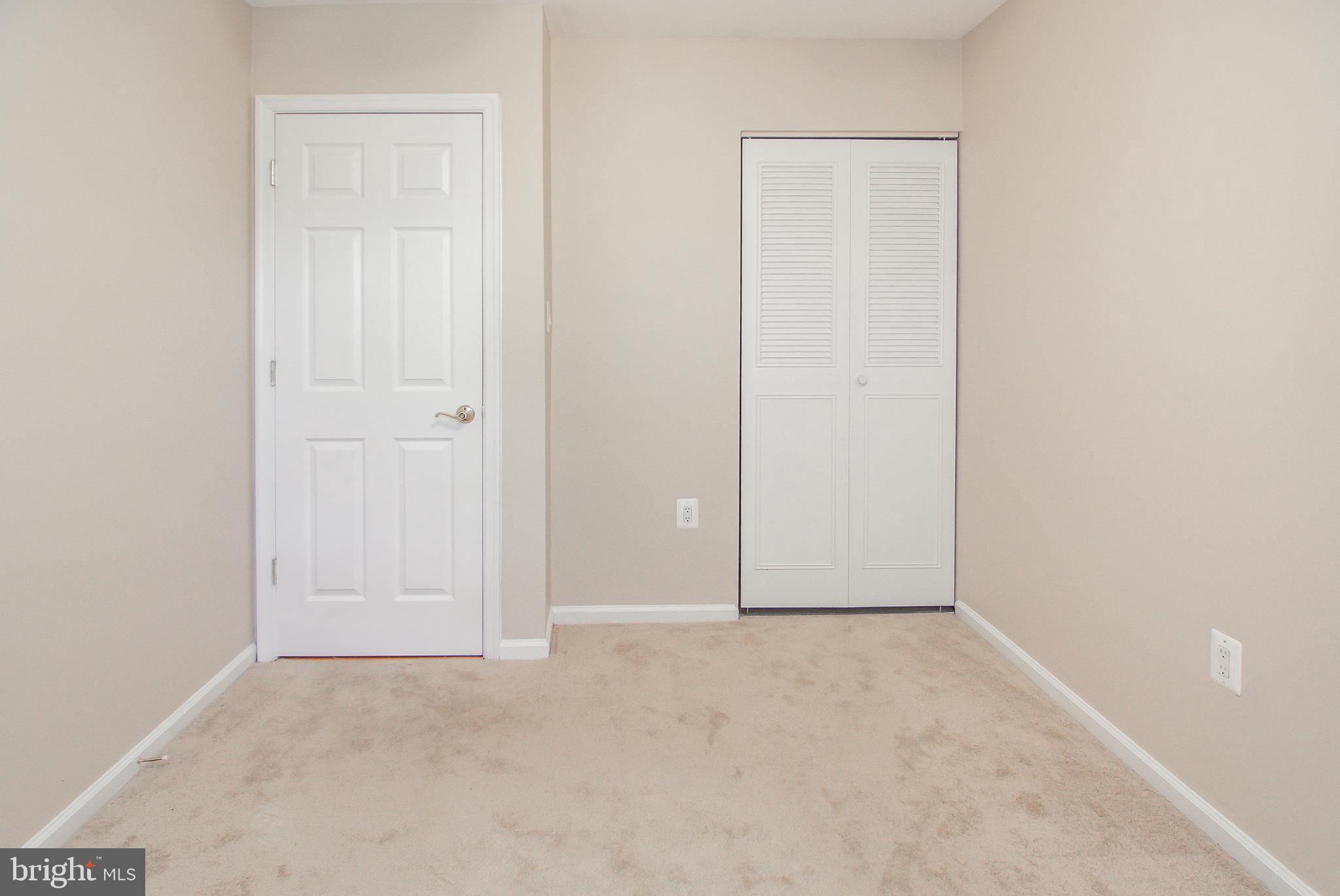 CROFTON MEWS - Residential Lease