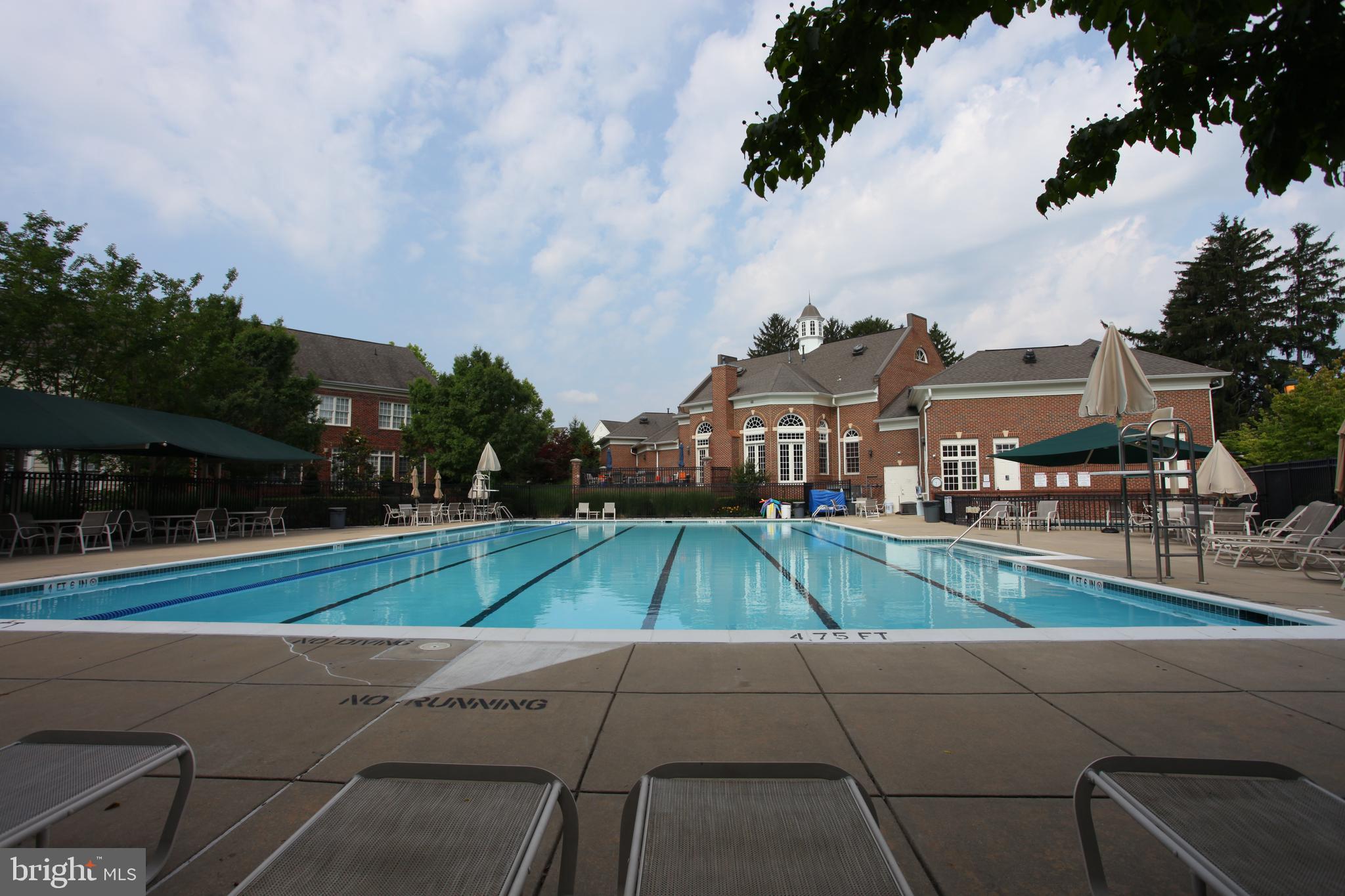 FALLSGROVE - Residential Lease