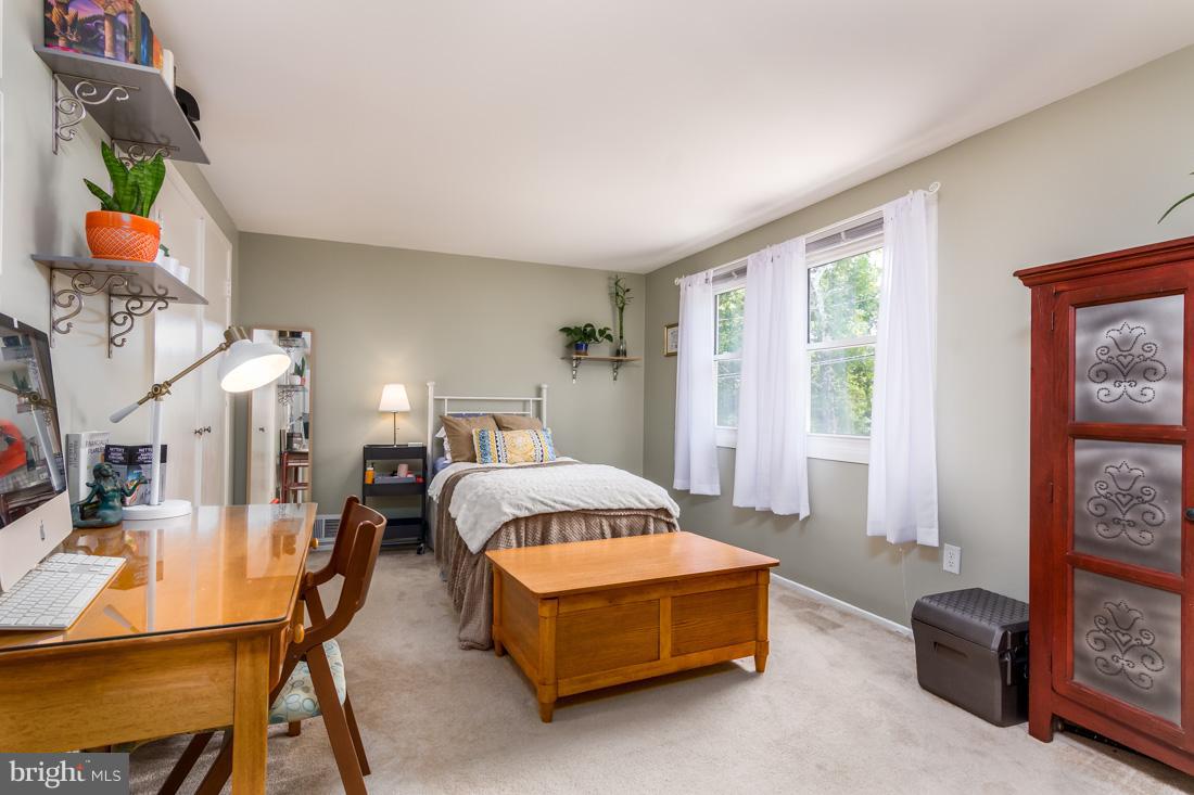 SOMERSET AT BELAIR - Residential