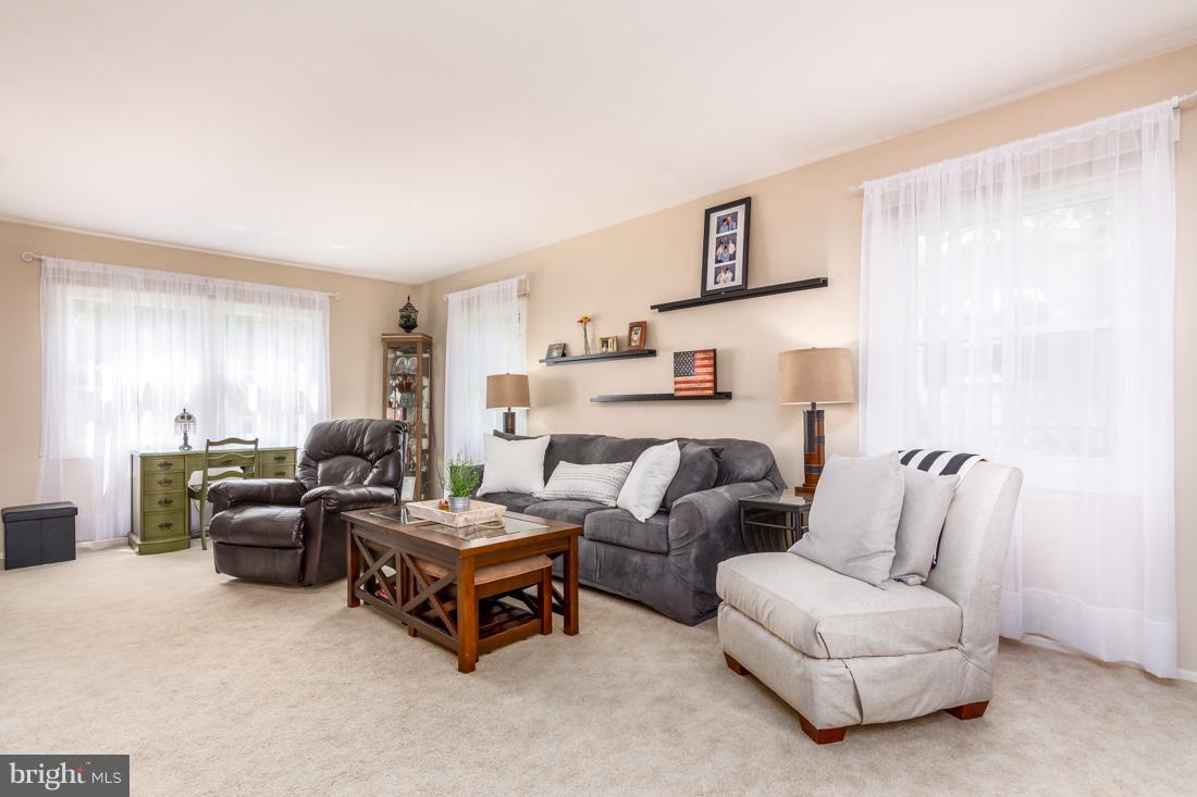 SOMERSET AT BELAIR - Residential