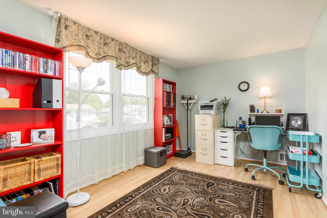 SOMERSET AT BELAIR - Residential