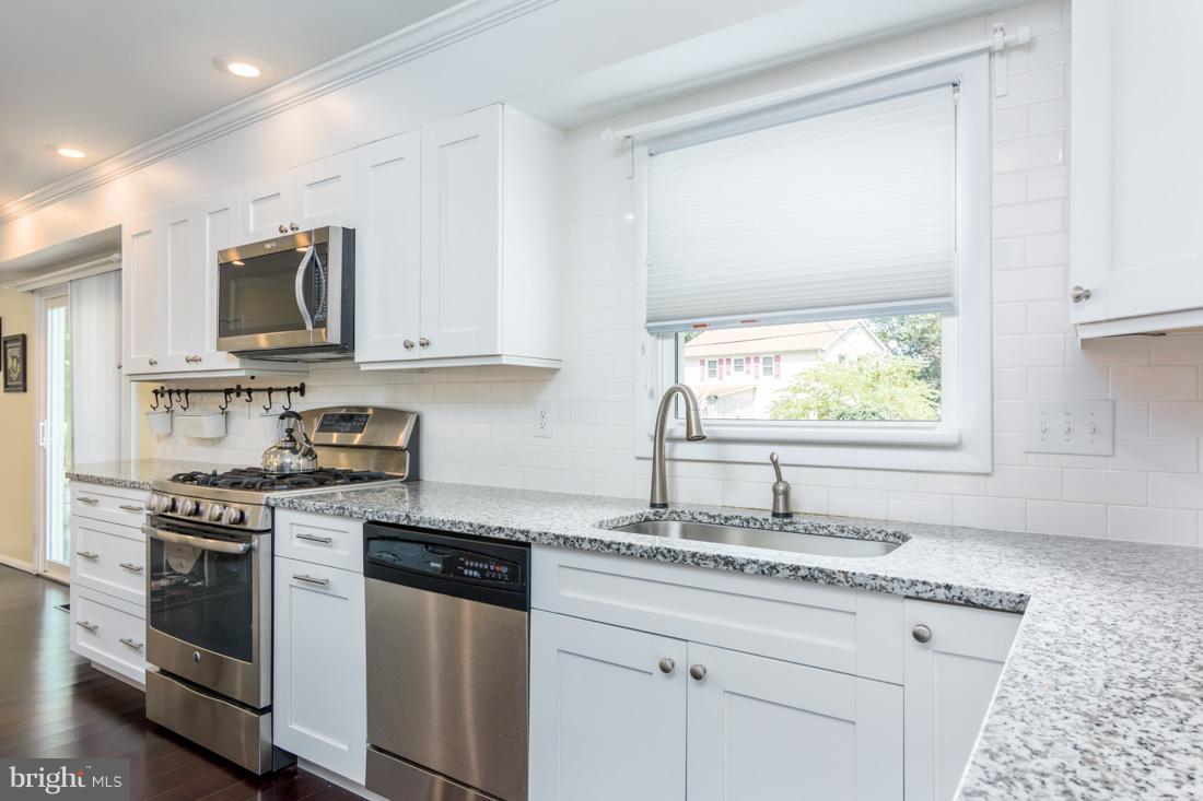 SOMERSET AT BELAIR - Residential