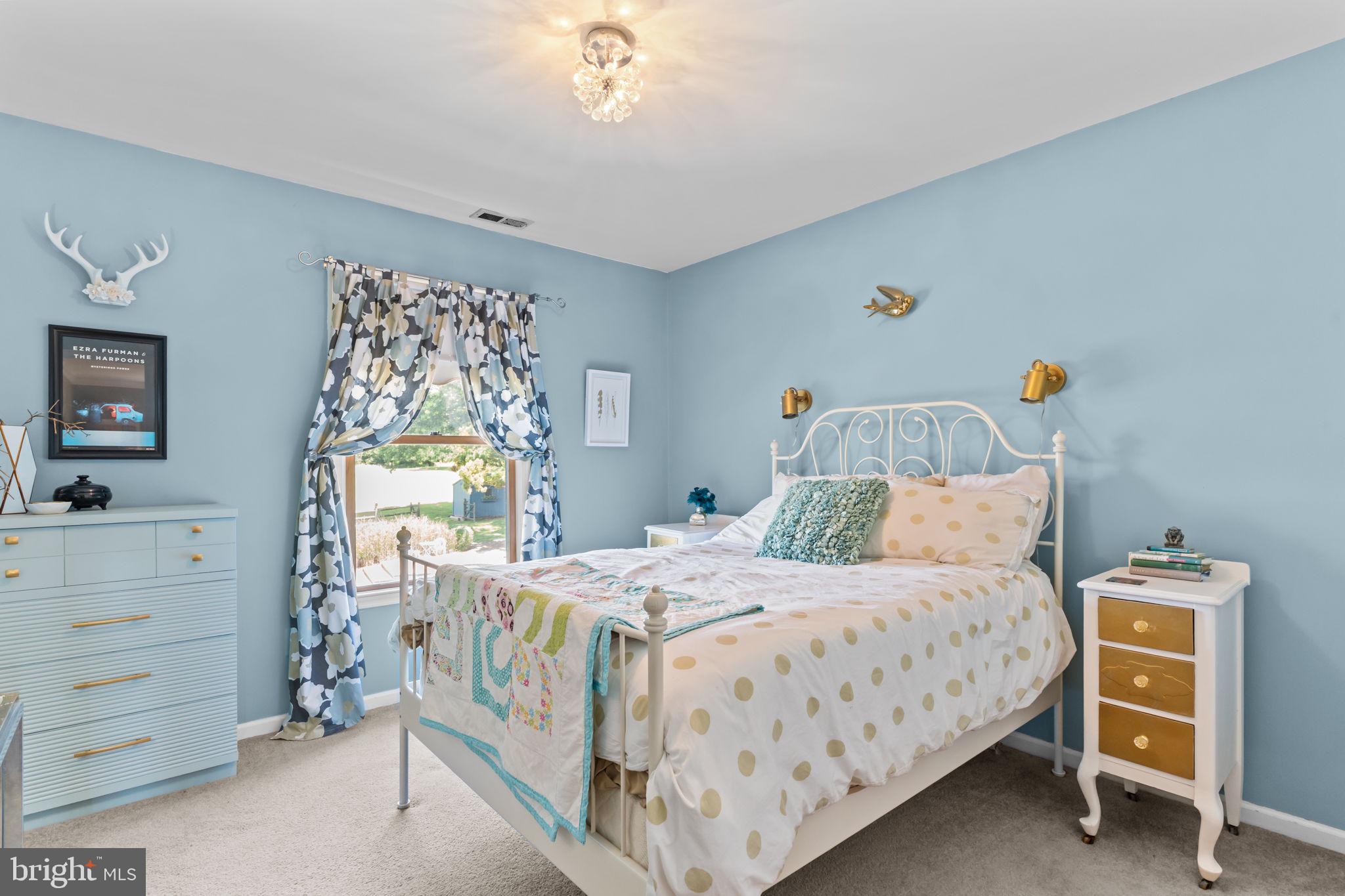 DEVONSHIRE - Residential Lease