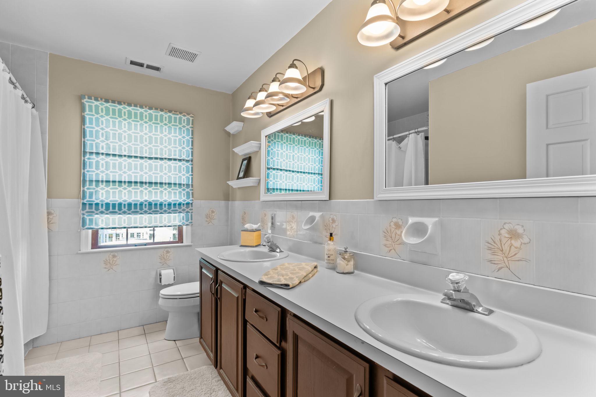 DEVONSHIRE - Residential Lease