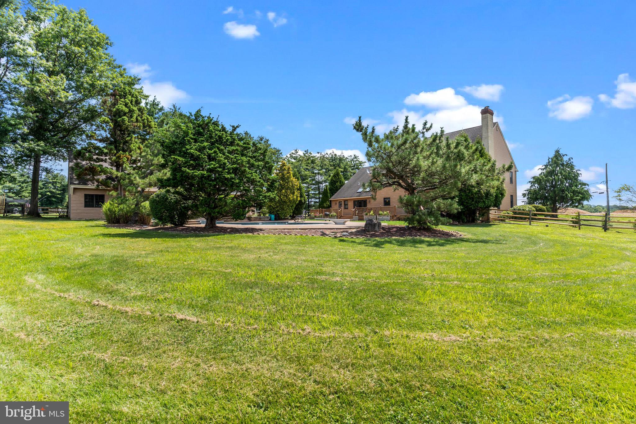 DEVONSHIRE - Residential Lease