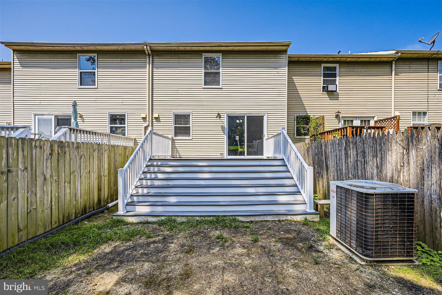 WOODSDALE MANOR - Residential