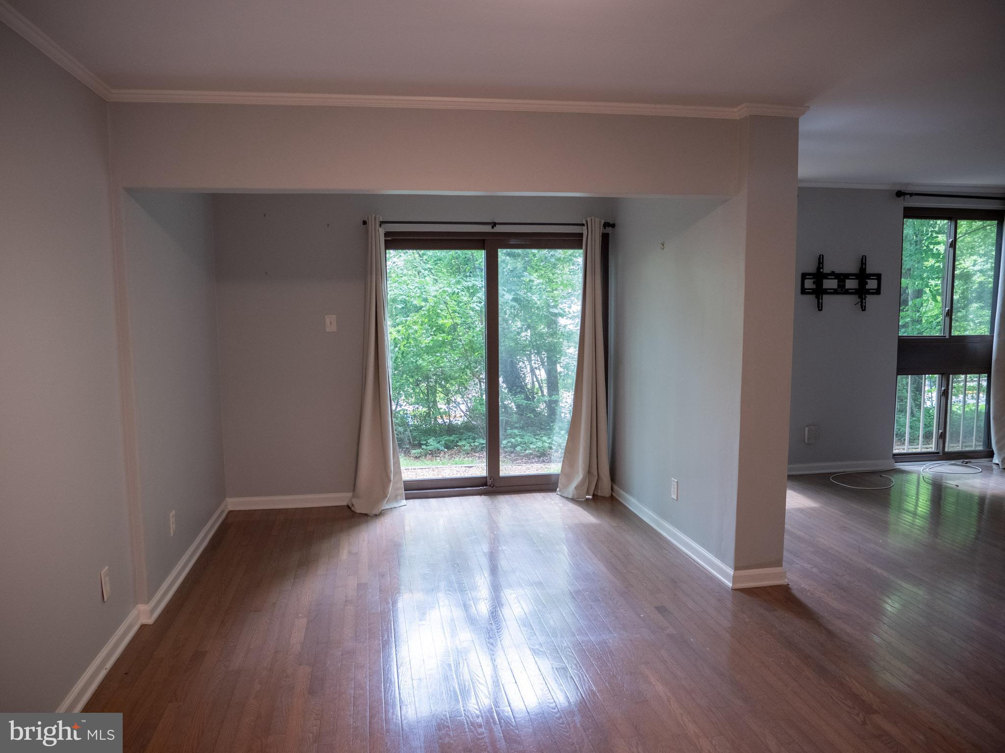 LAKEVIEW - Residential Lease