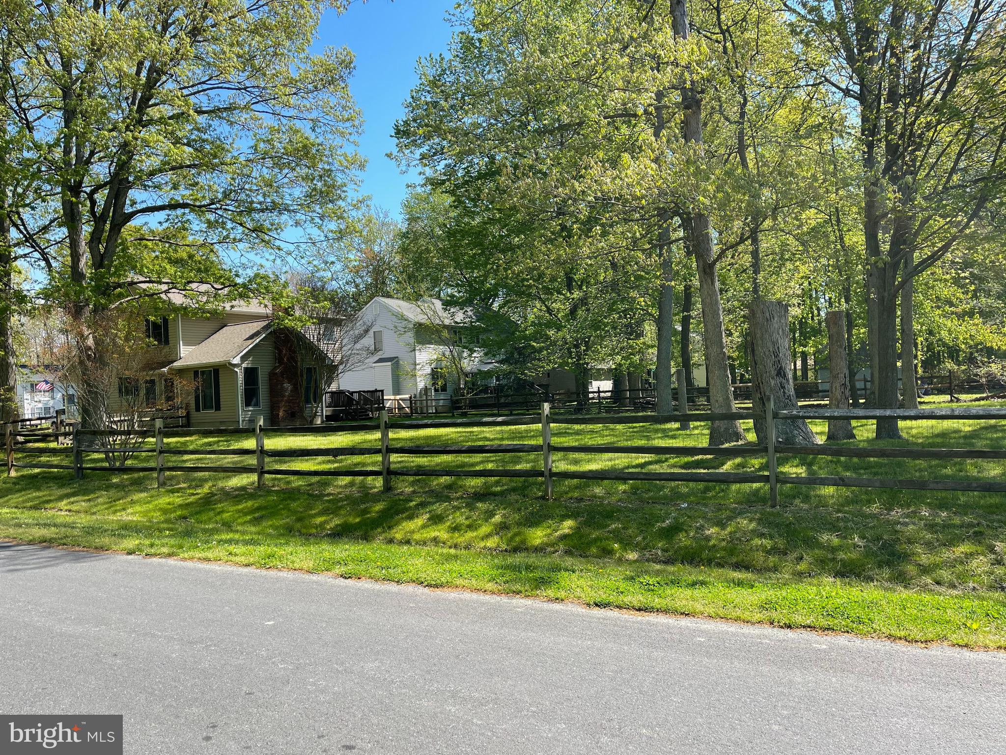 CLOVERFIELDS - Residential