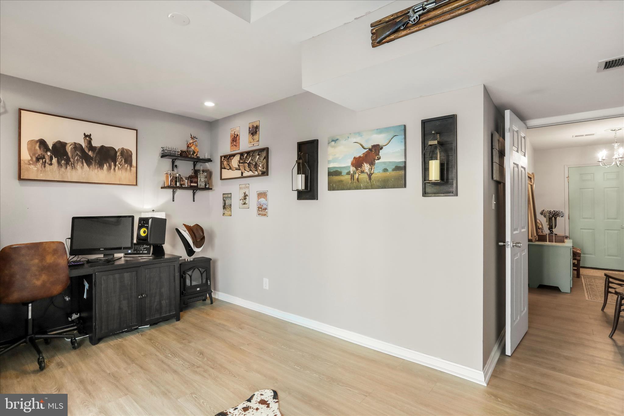 MILLS FARM - Residential